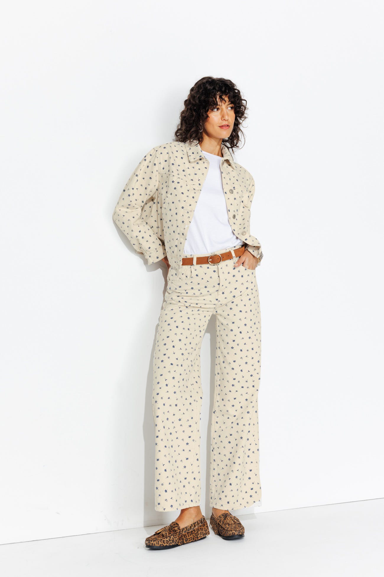 Pantalón de flores