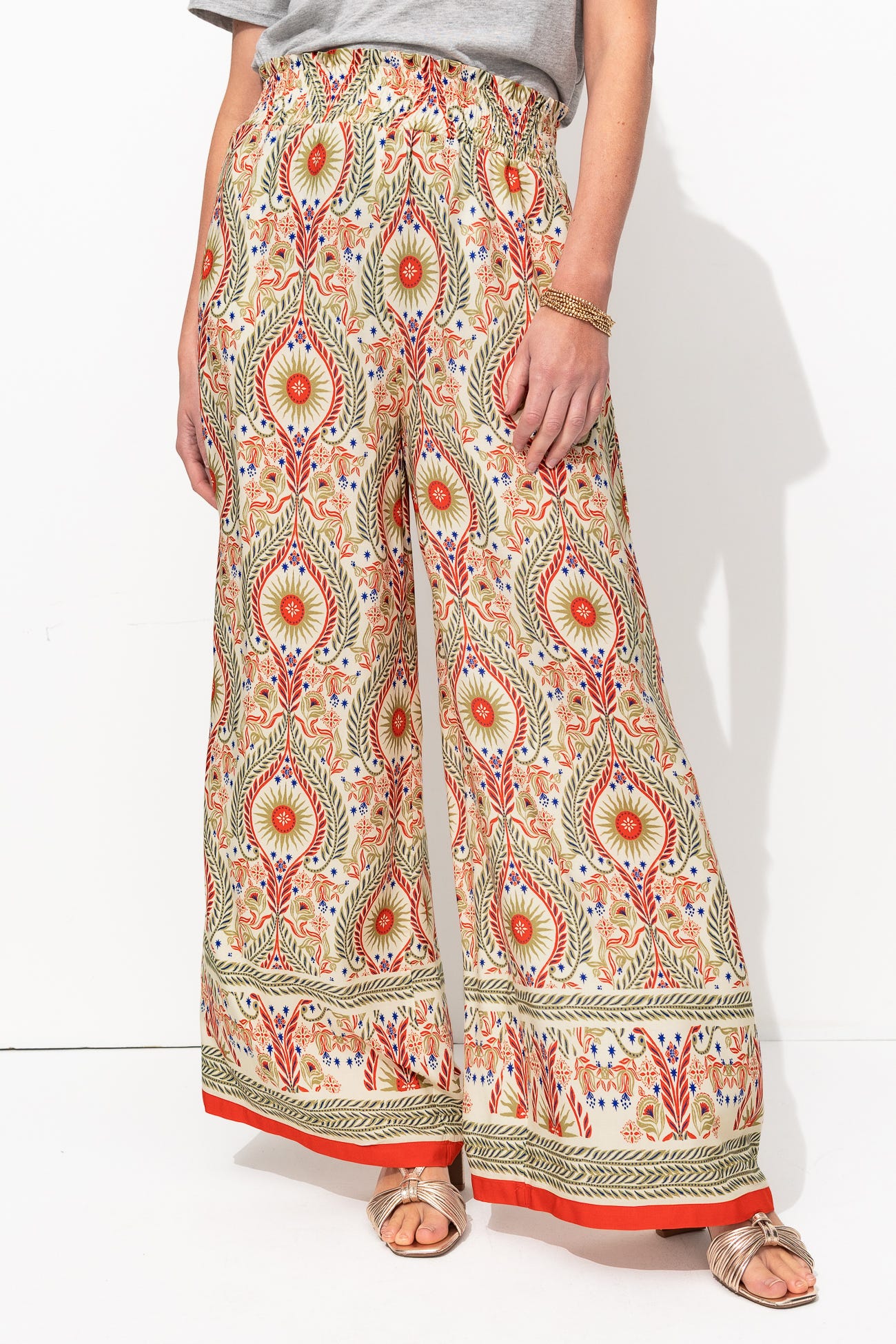 Pantalón ancho estampado