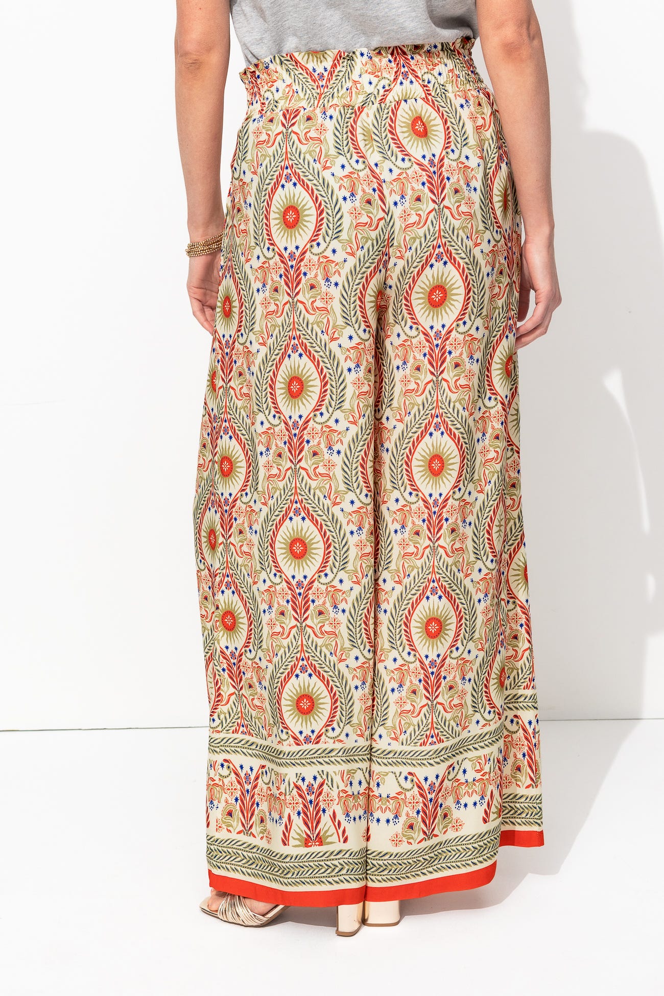 Pantalón ancho estampado