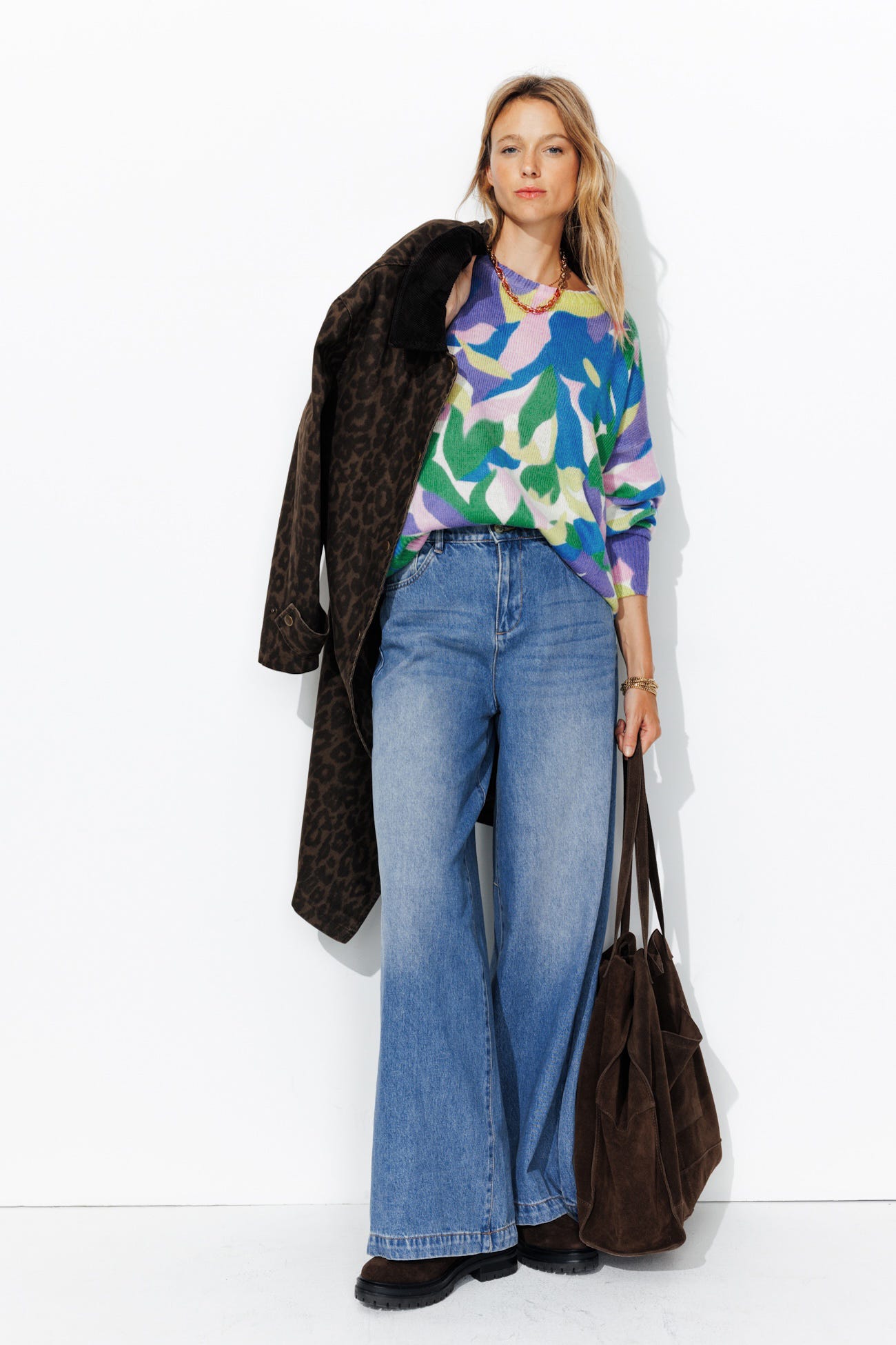 Sweter w kwiatki