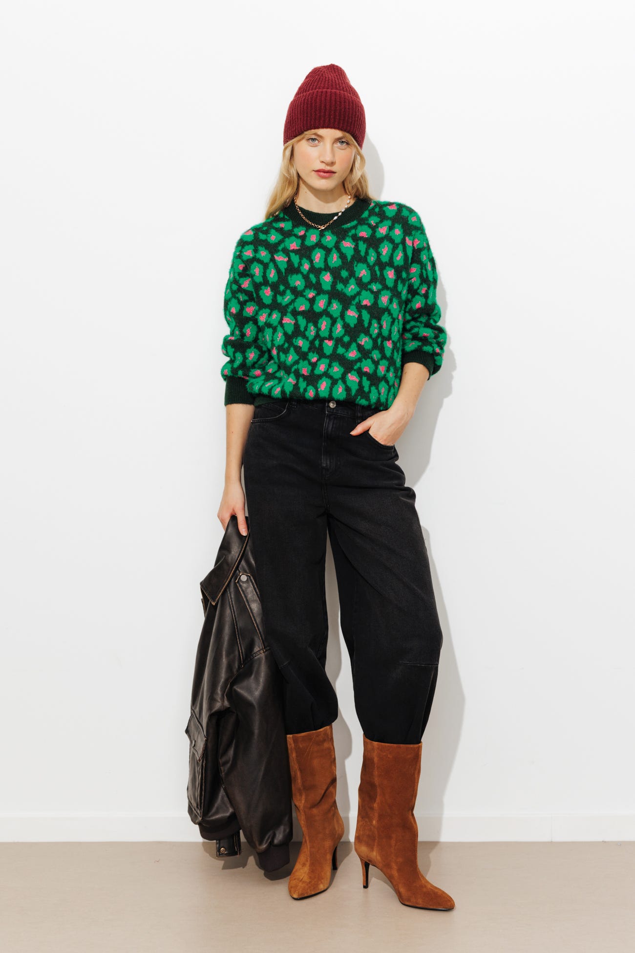 Sweterek w panterkę