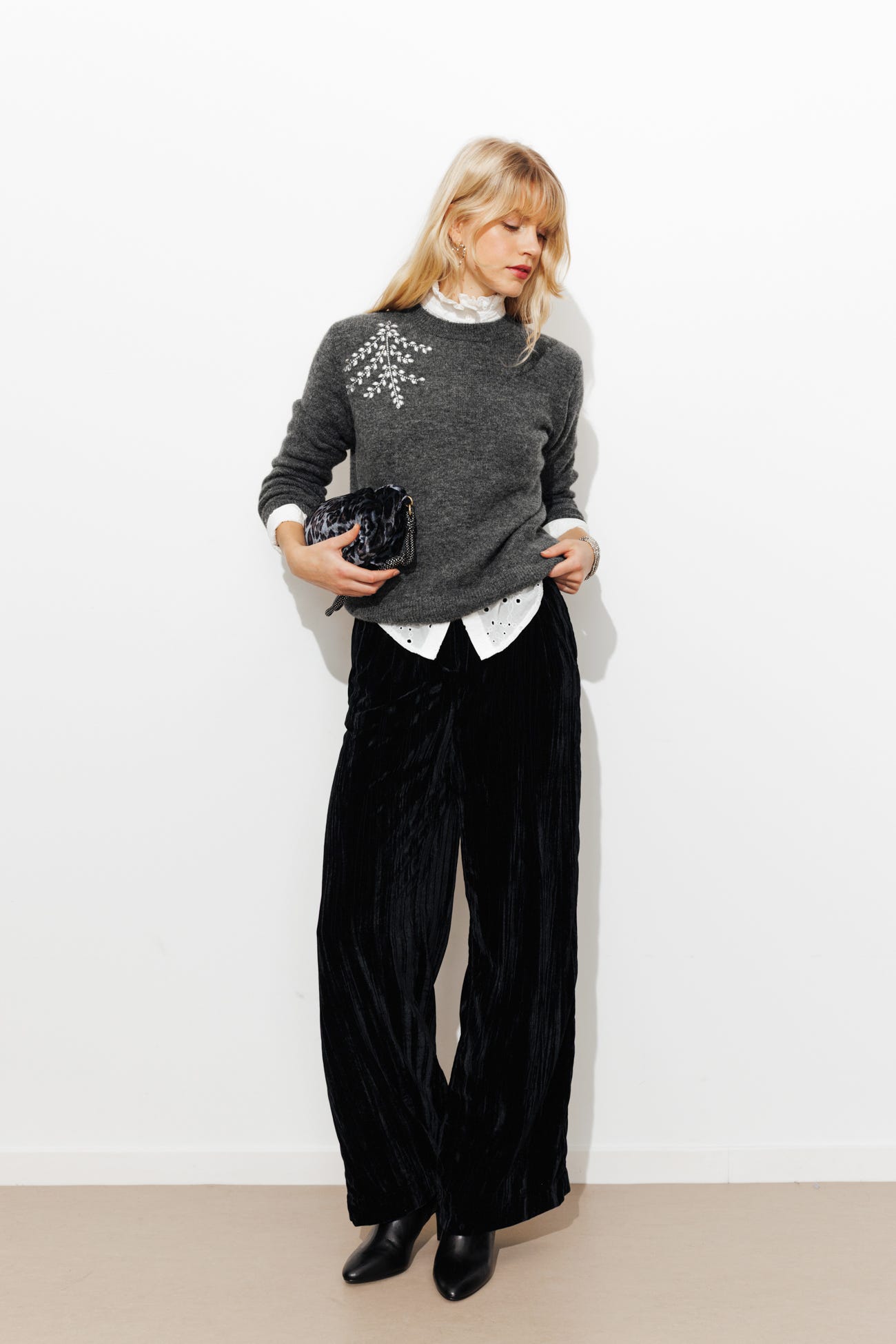 Pull bijou strassé Femme