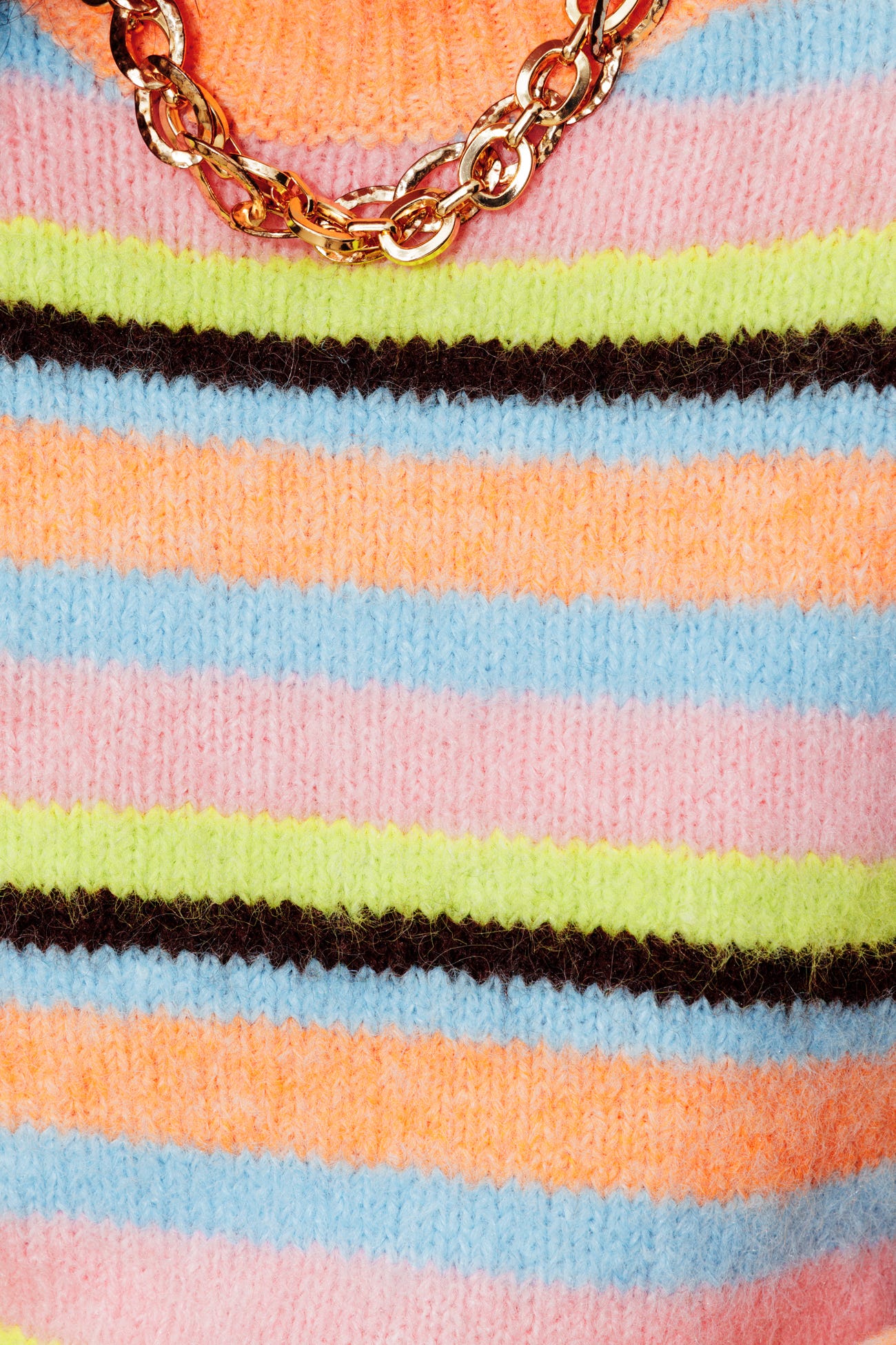 Geringelter Rundhalspullover