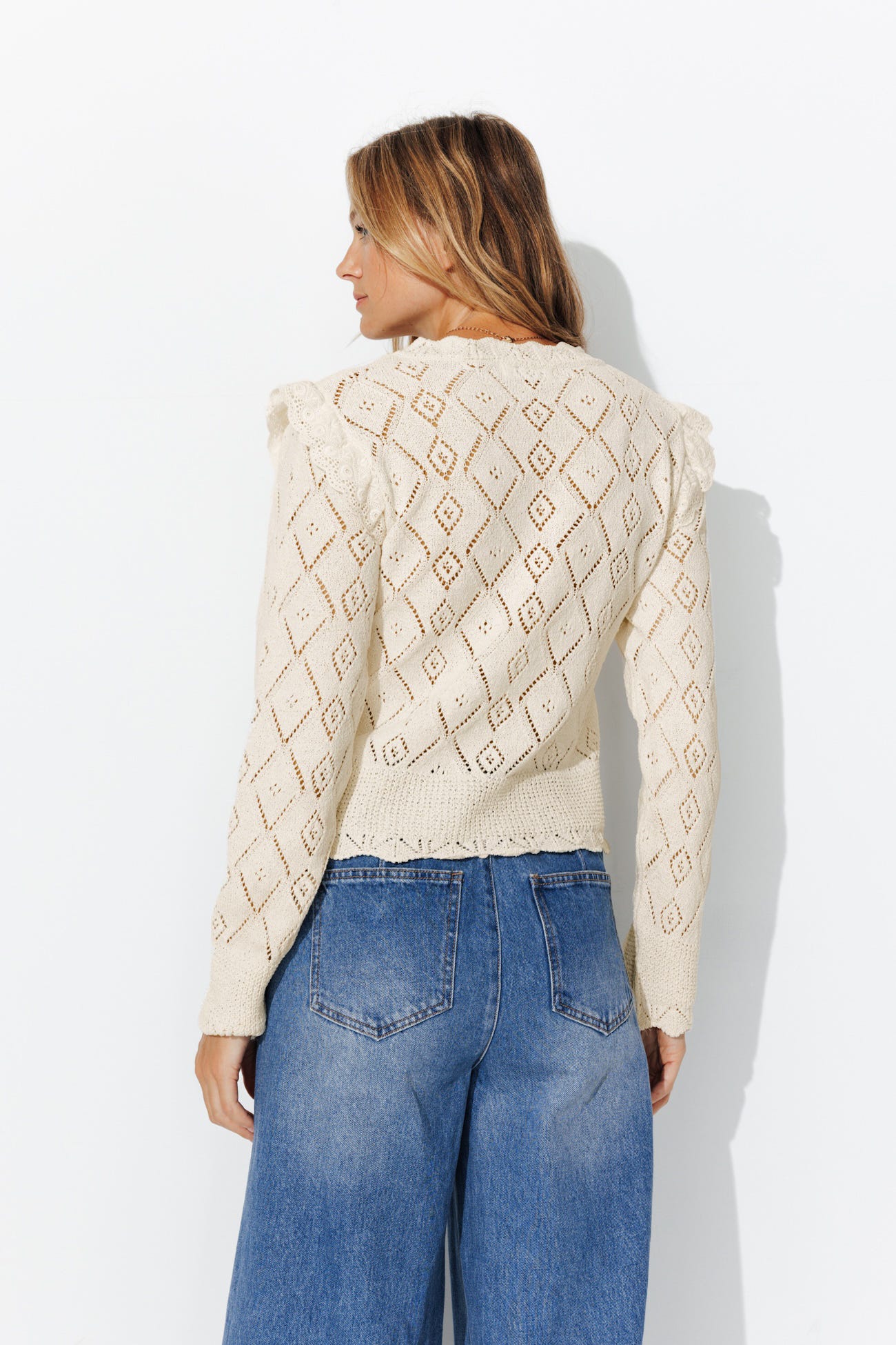 Pull ajouré volanté Femme
