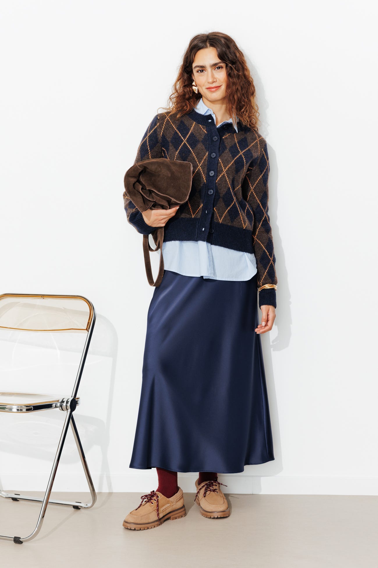 Short diamond-pattern cardigan