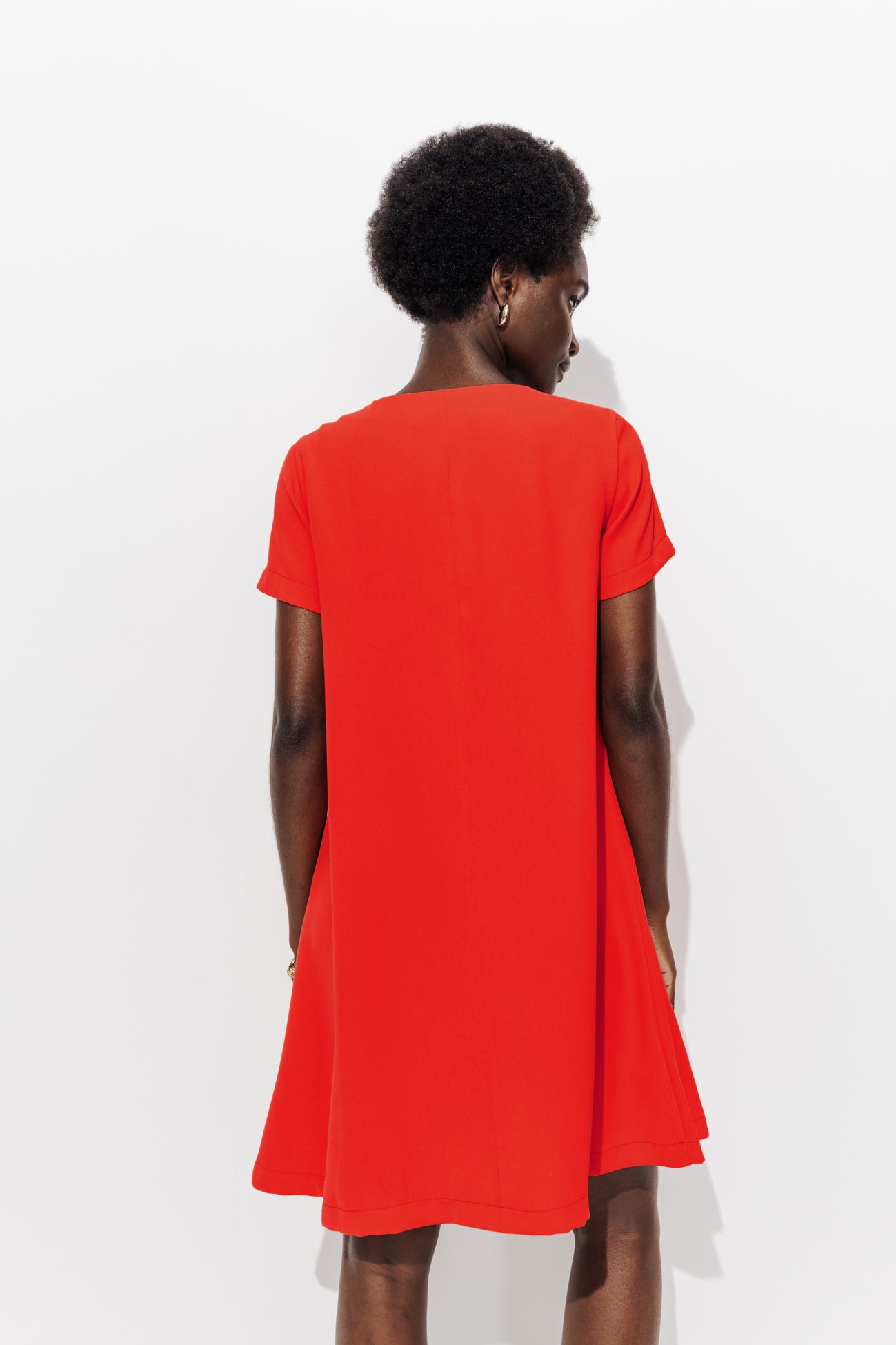 Robe courte unie éco-conçue