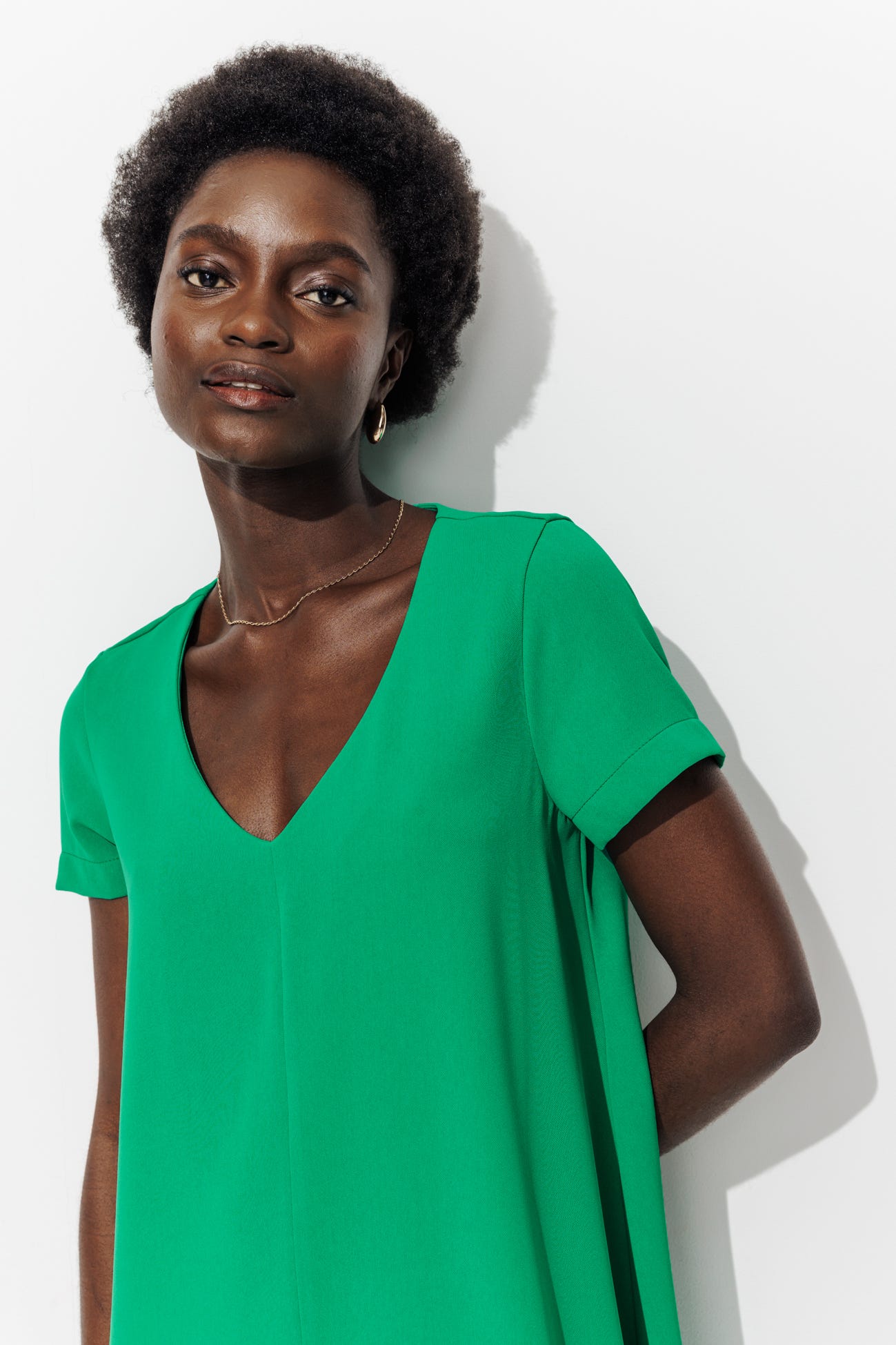 Robe courte unie éco-conçue