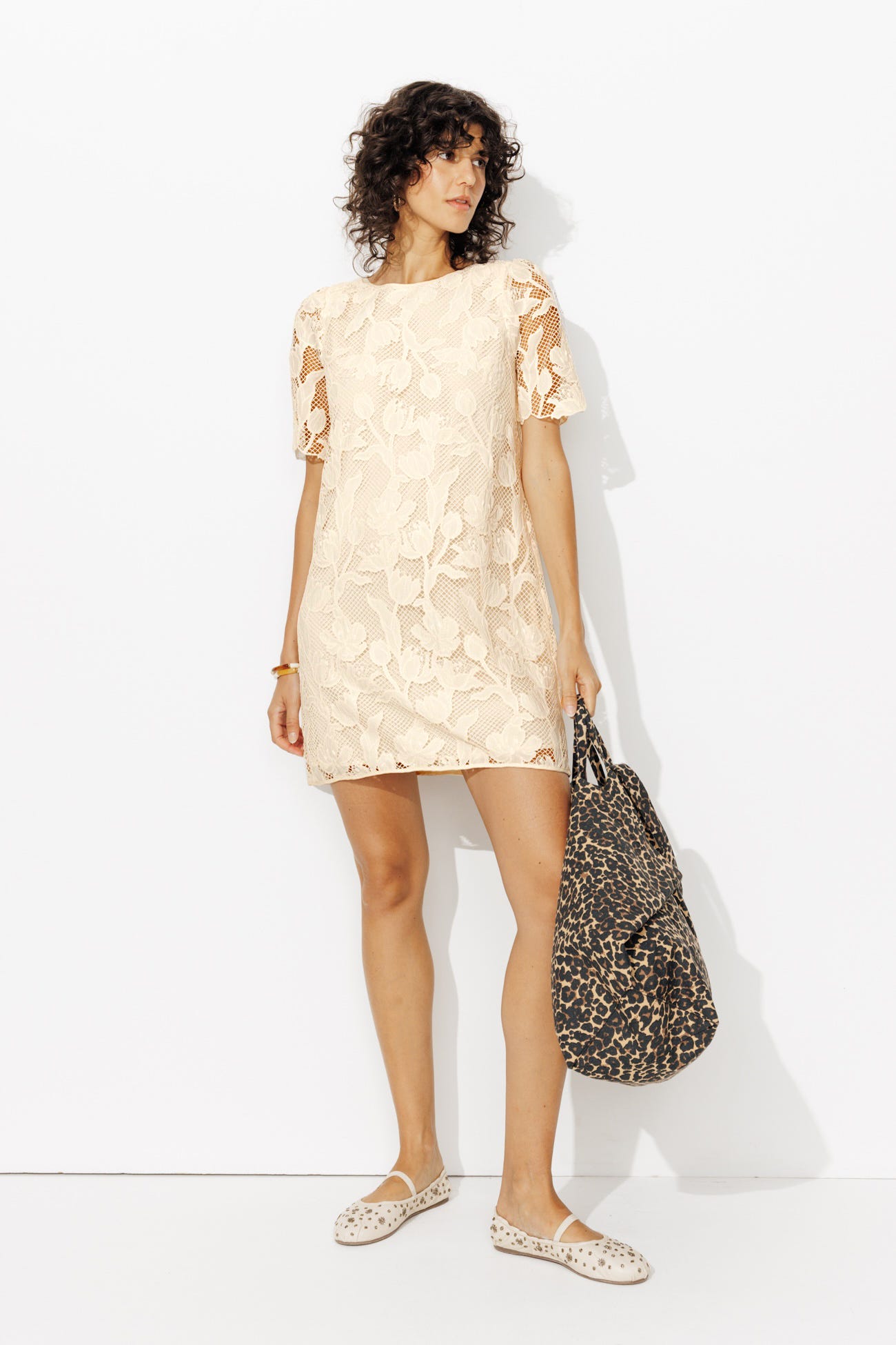 Robe courte en guipure Femme