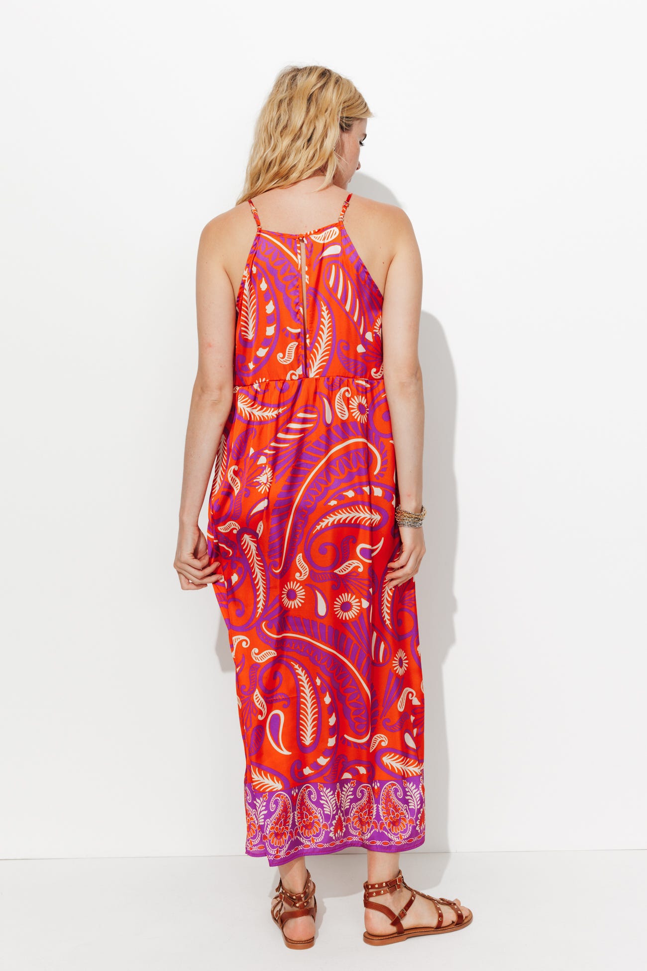 Robe à bretelles en satin