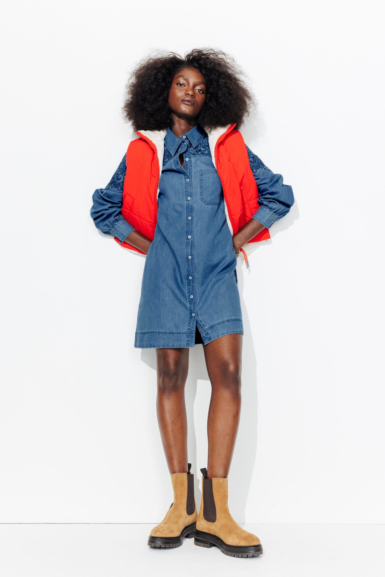 Robe-chemise en jean brodé