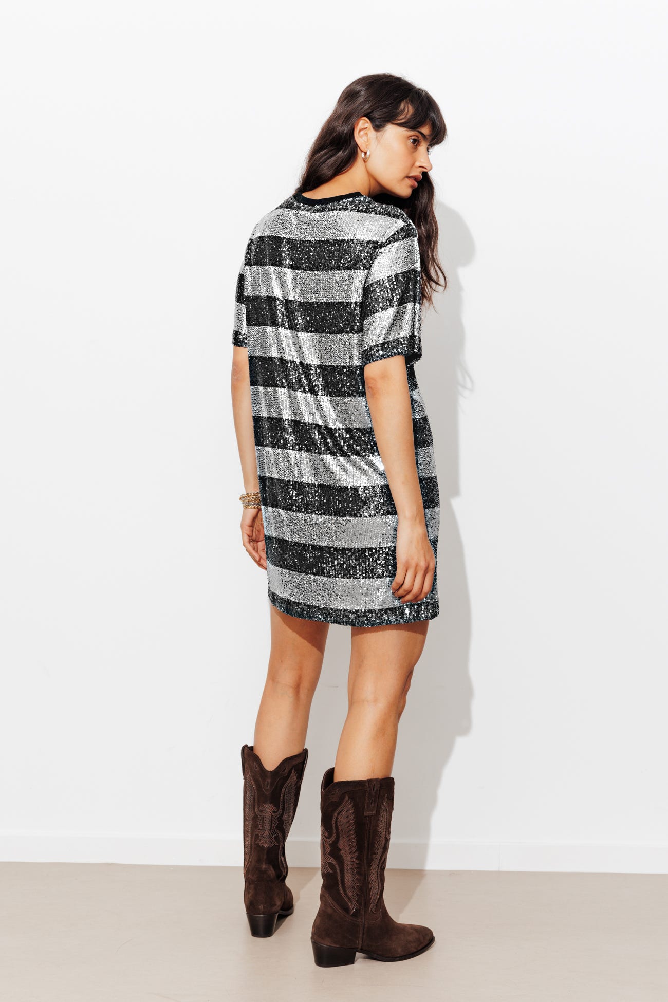 Robe courte à paillettes Femme