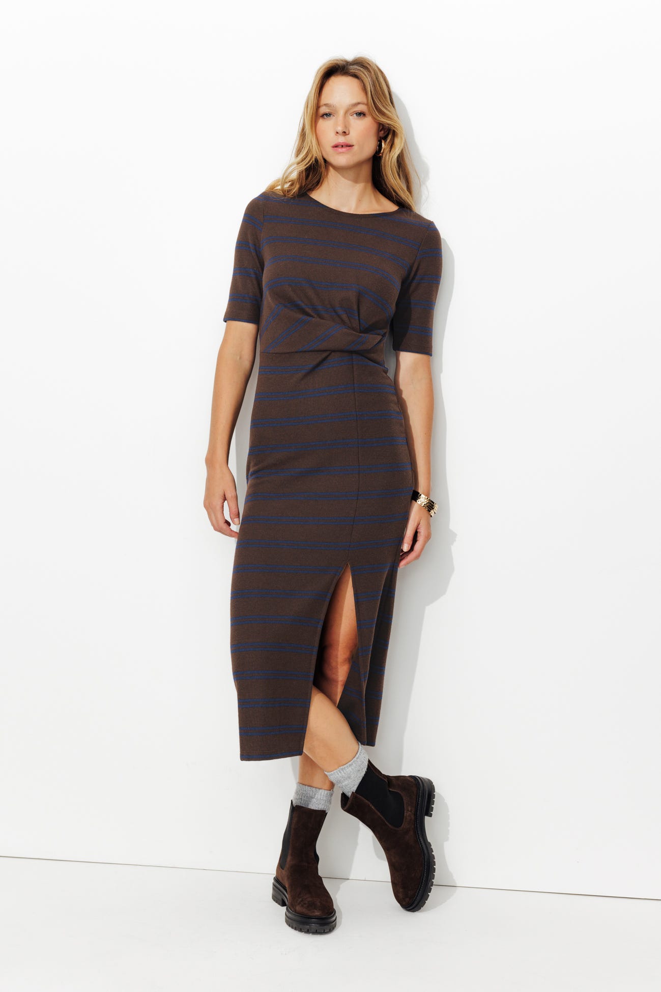 Robe longue en jersey côtelé
