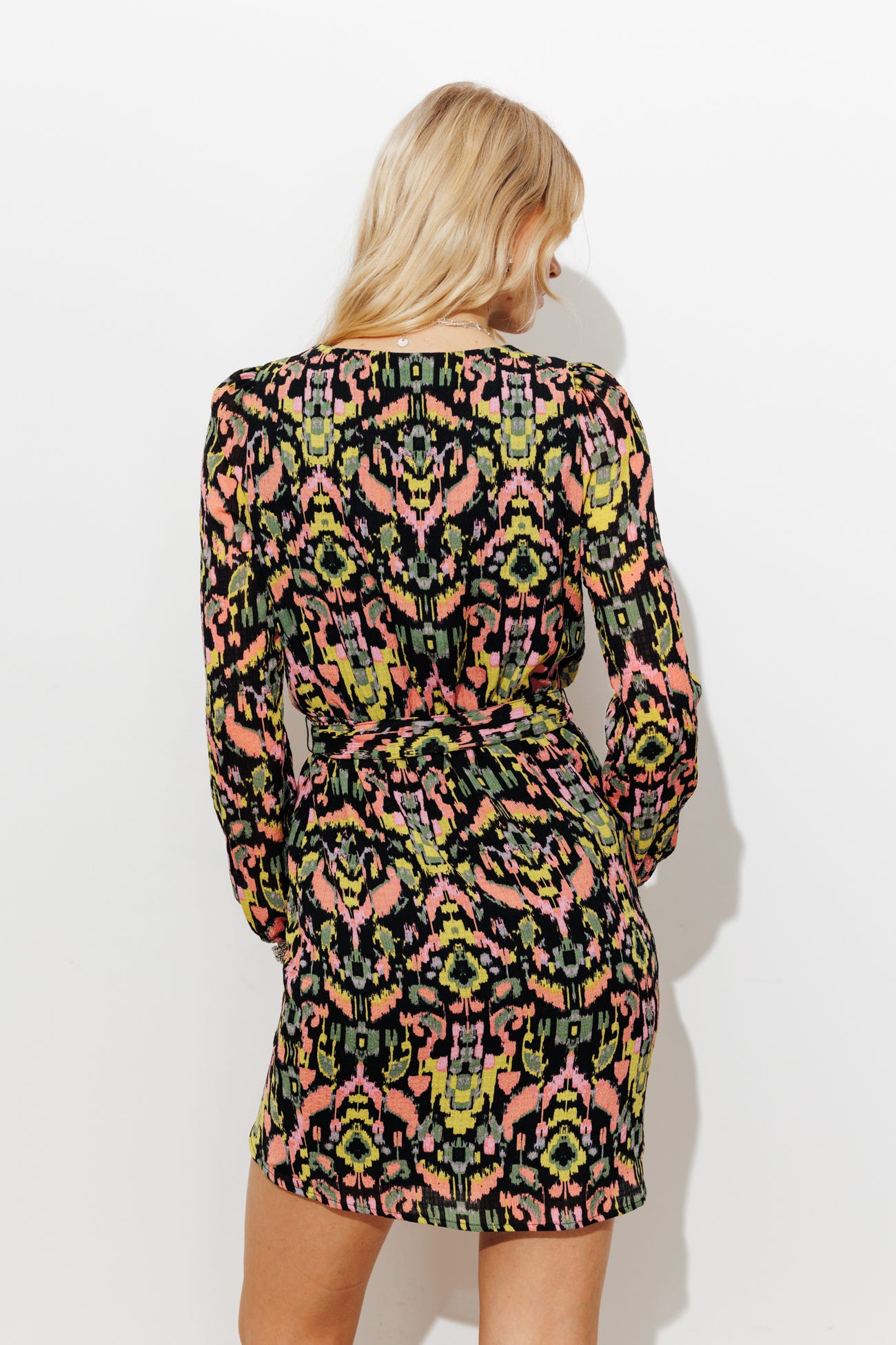 Robe cache-cœur imprimée