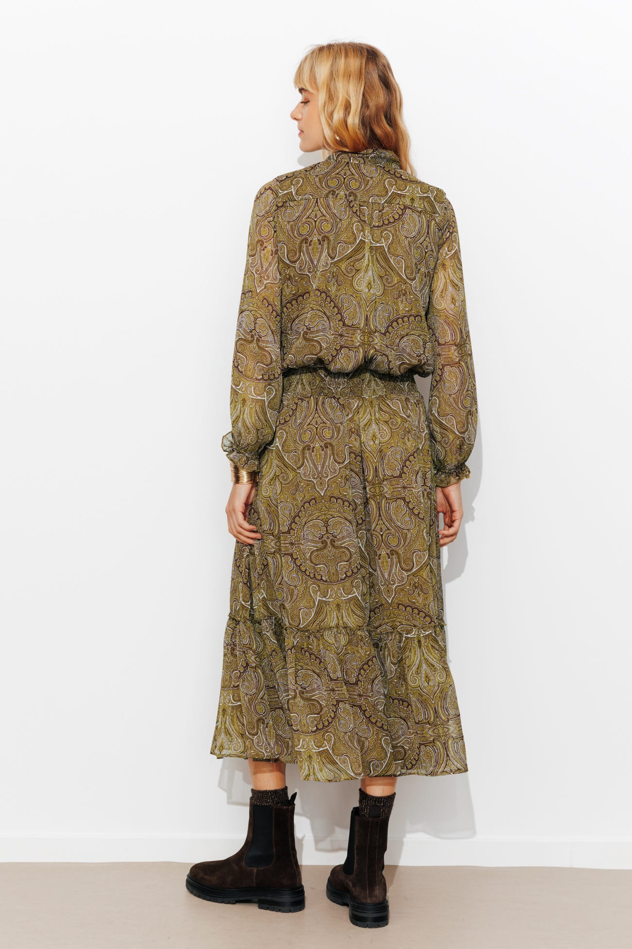 Tie-neckline patterned dress