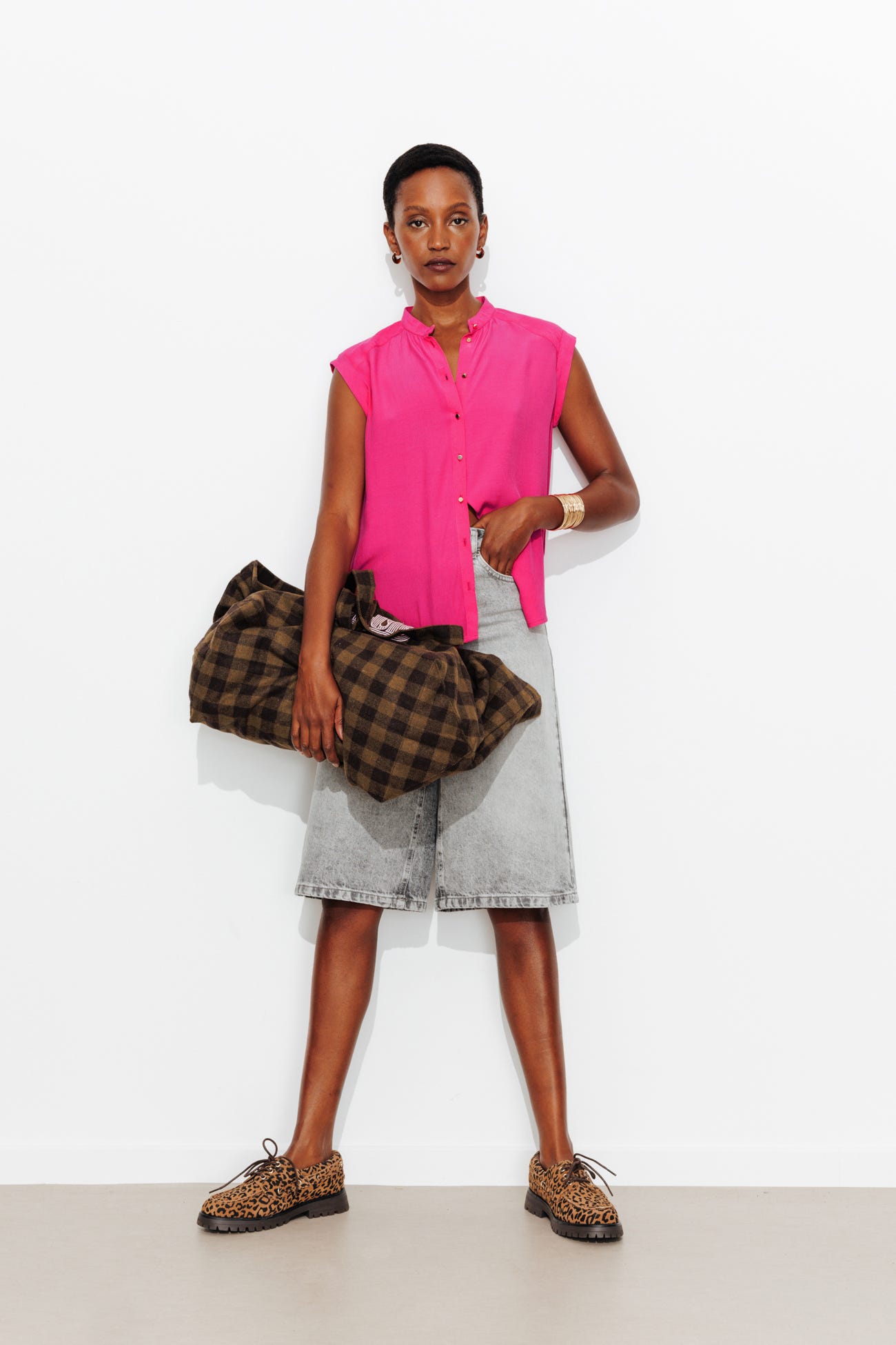 Mao neckline shirt