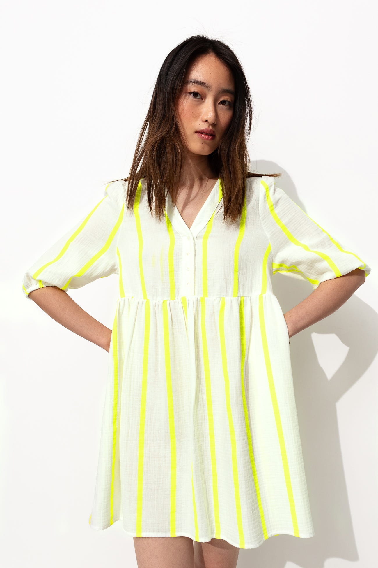 Robe courte en gaze de coton