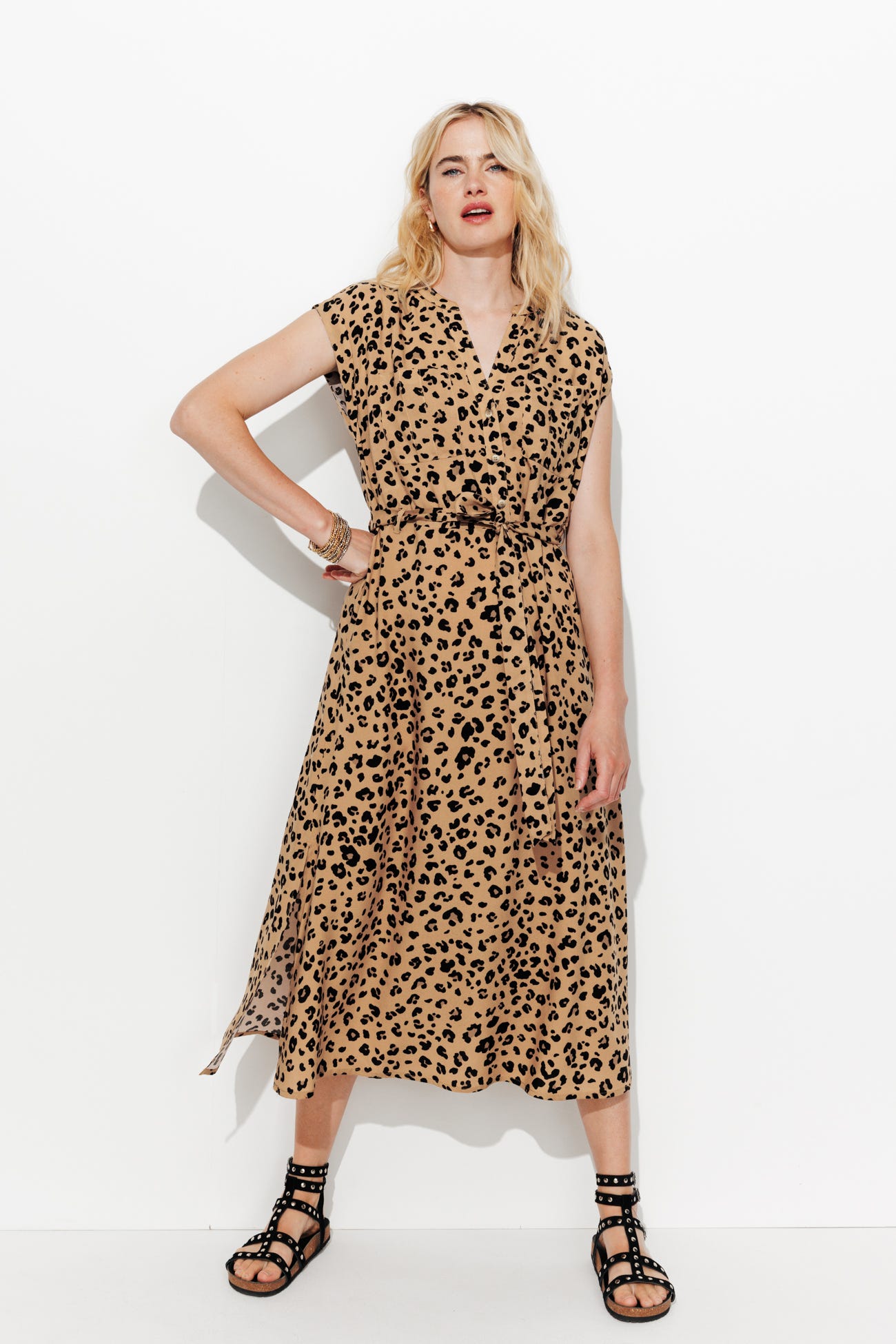 Robe midi ceinturée léopard