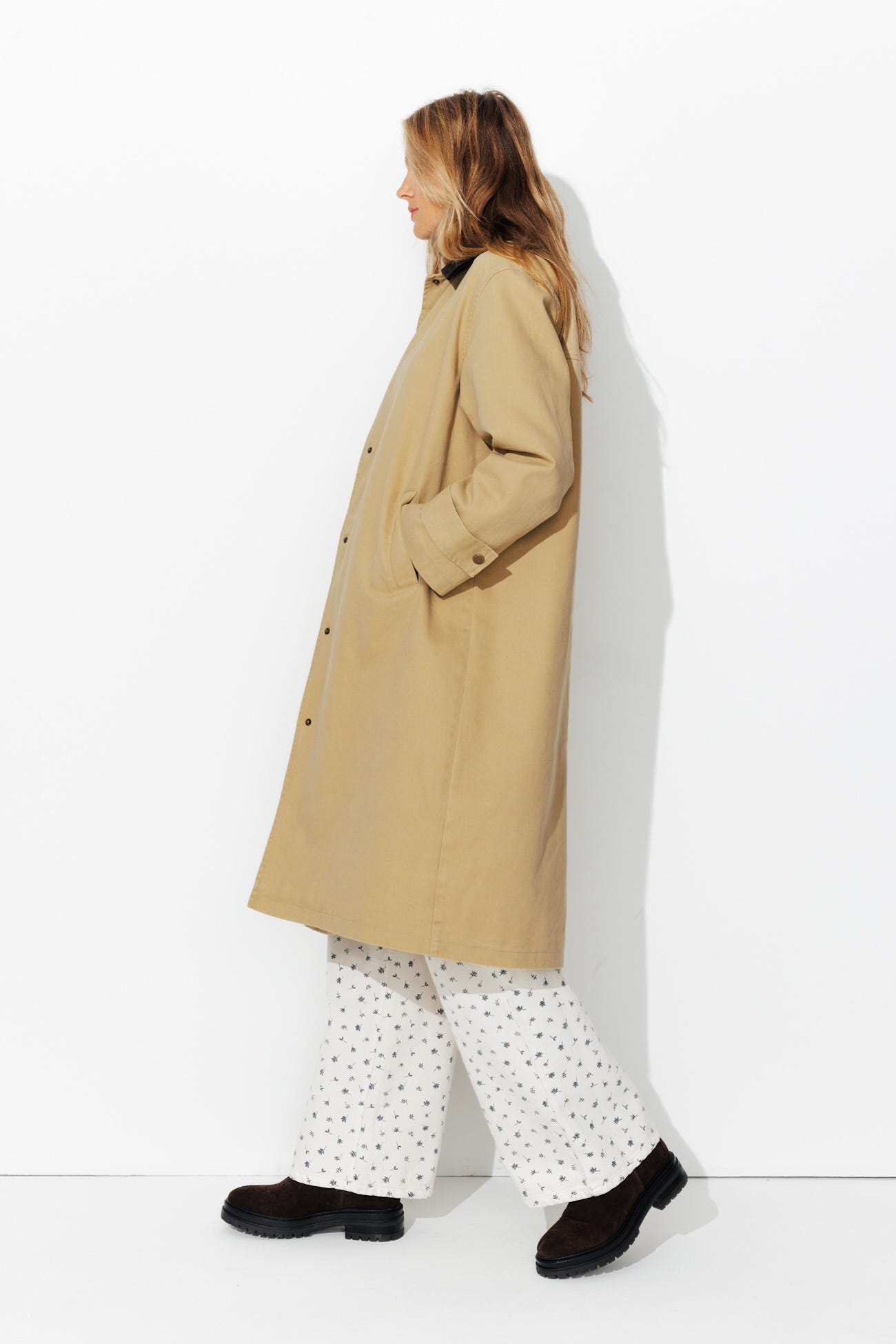 Corduroy collar long coat