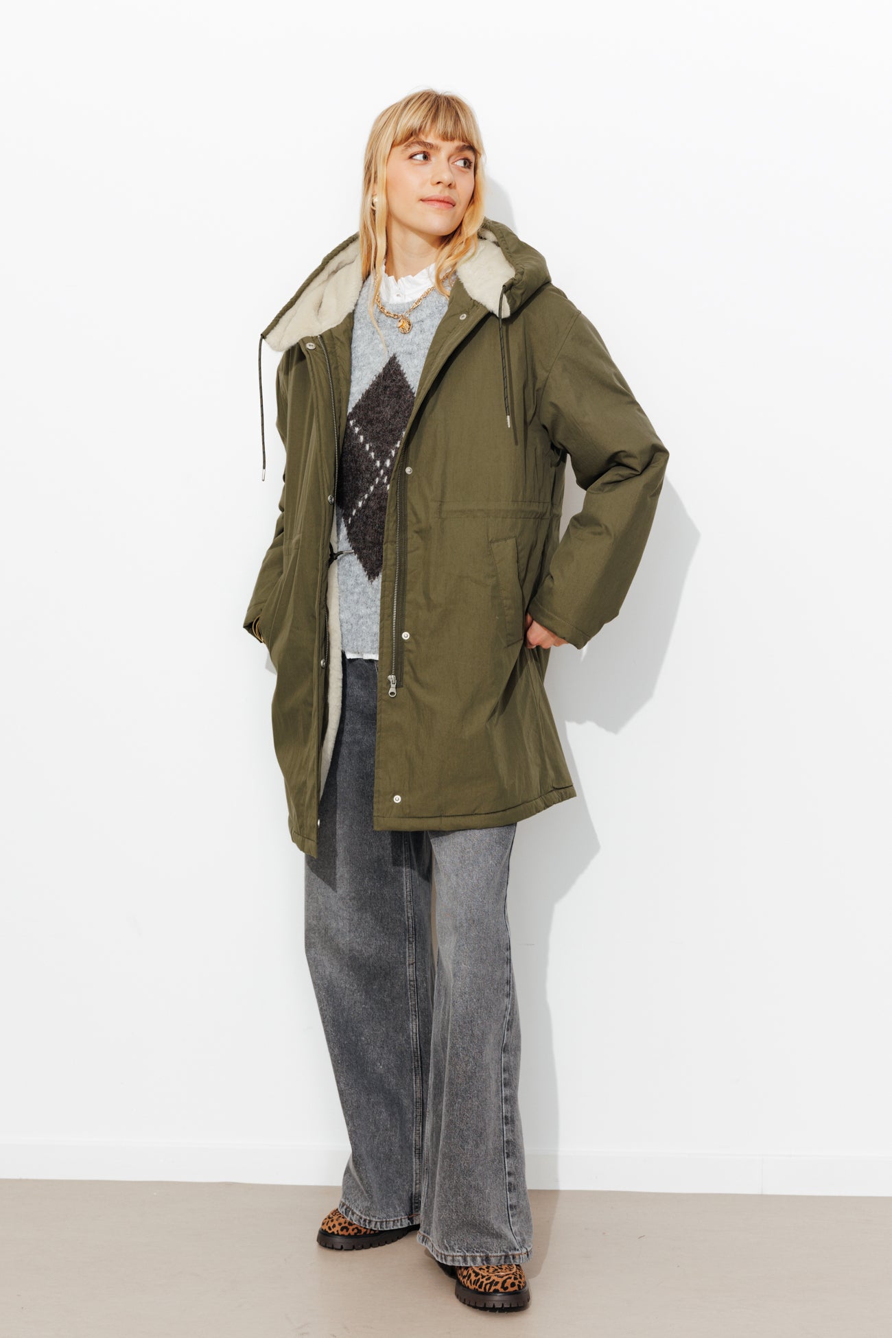 Faux fur lined parka - Khaki