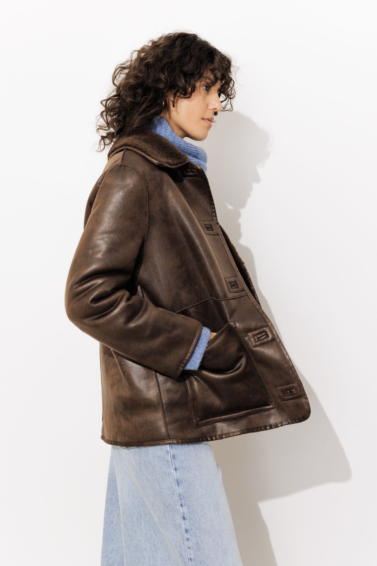 Veste en moumoute retournée