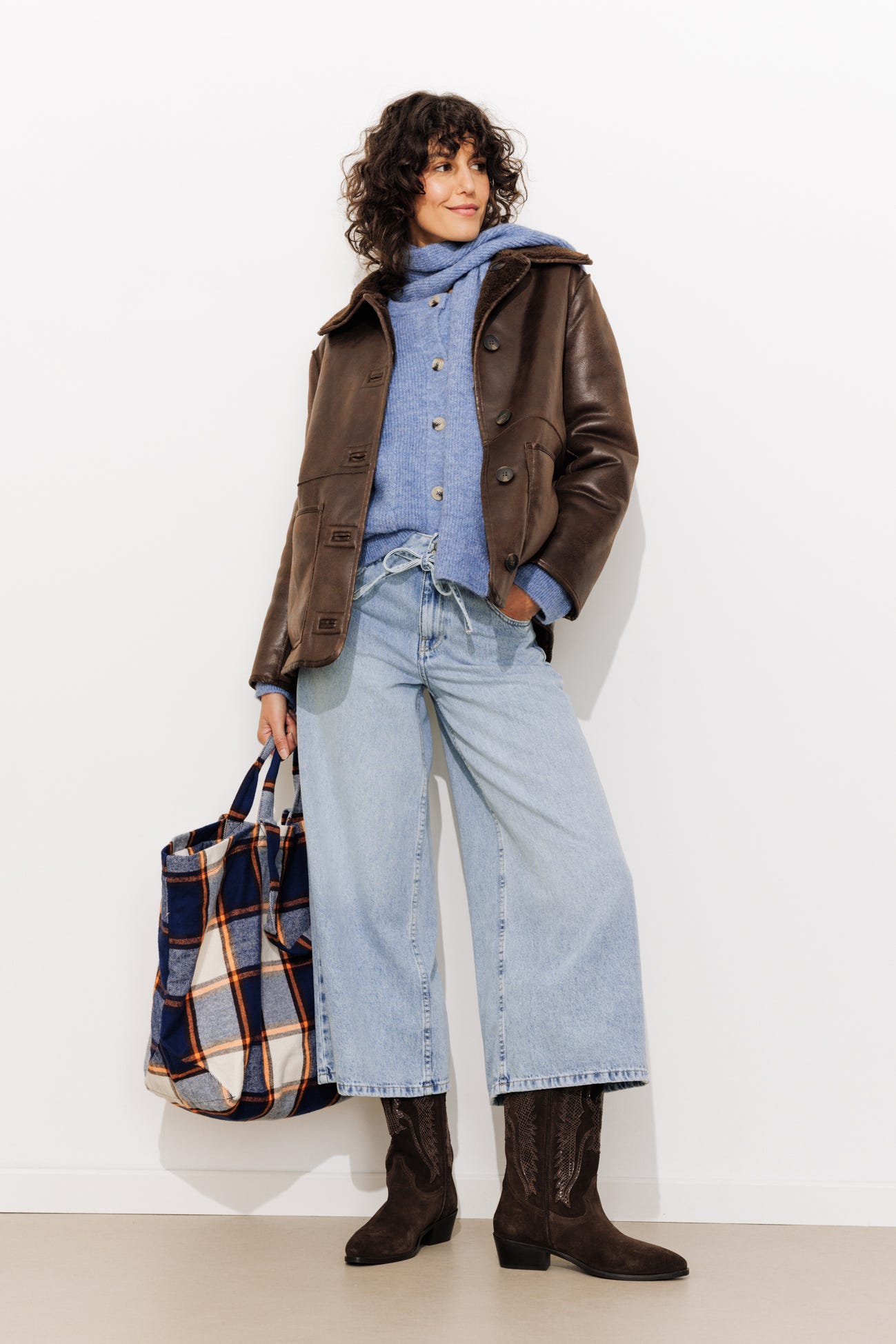 Chaqueta polipiel y borreguito