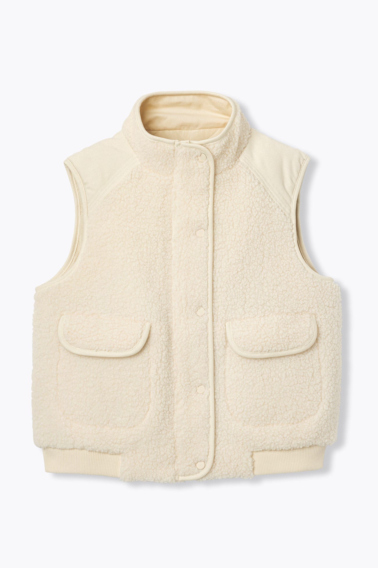 Sleeveless fleece jacket