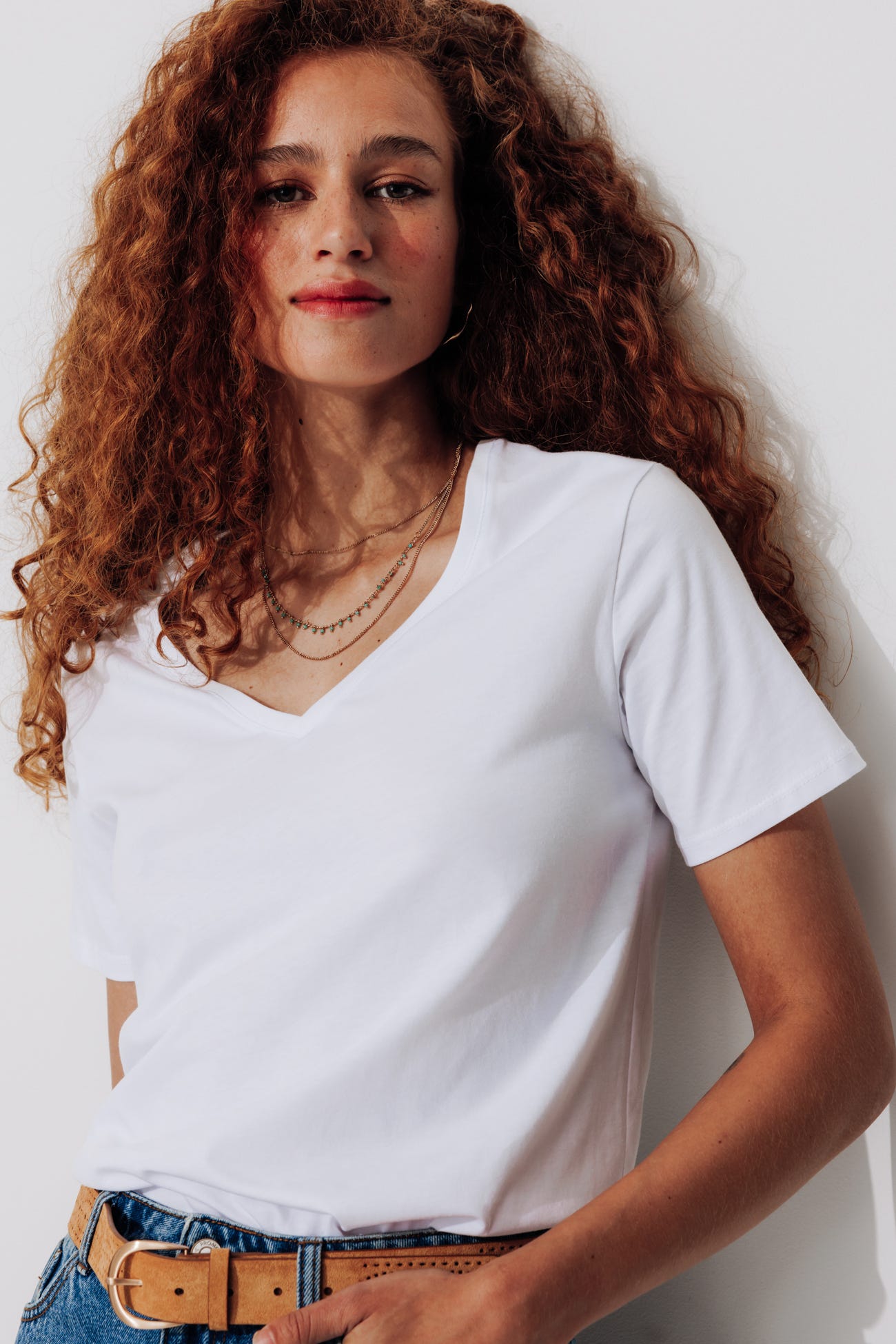 T-shirt col V