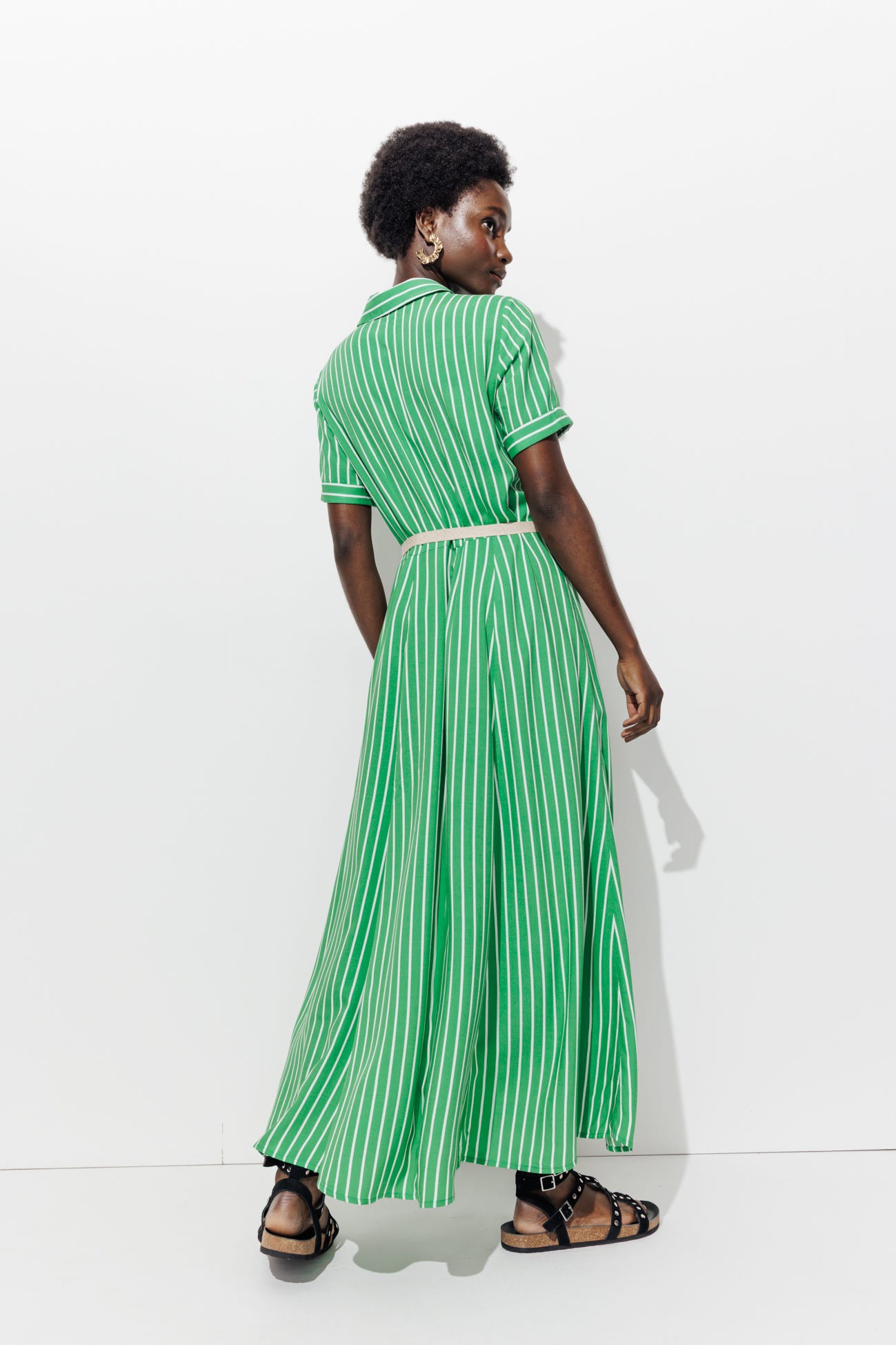 Longue robe-chemise rayée