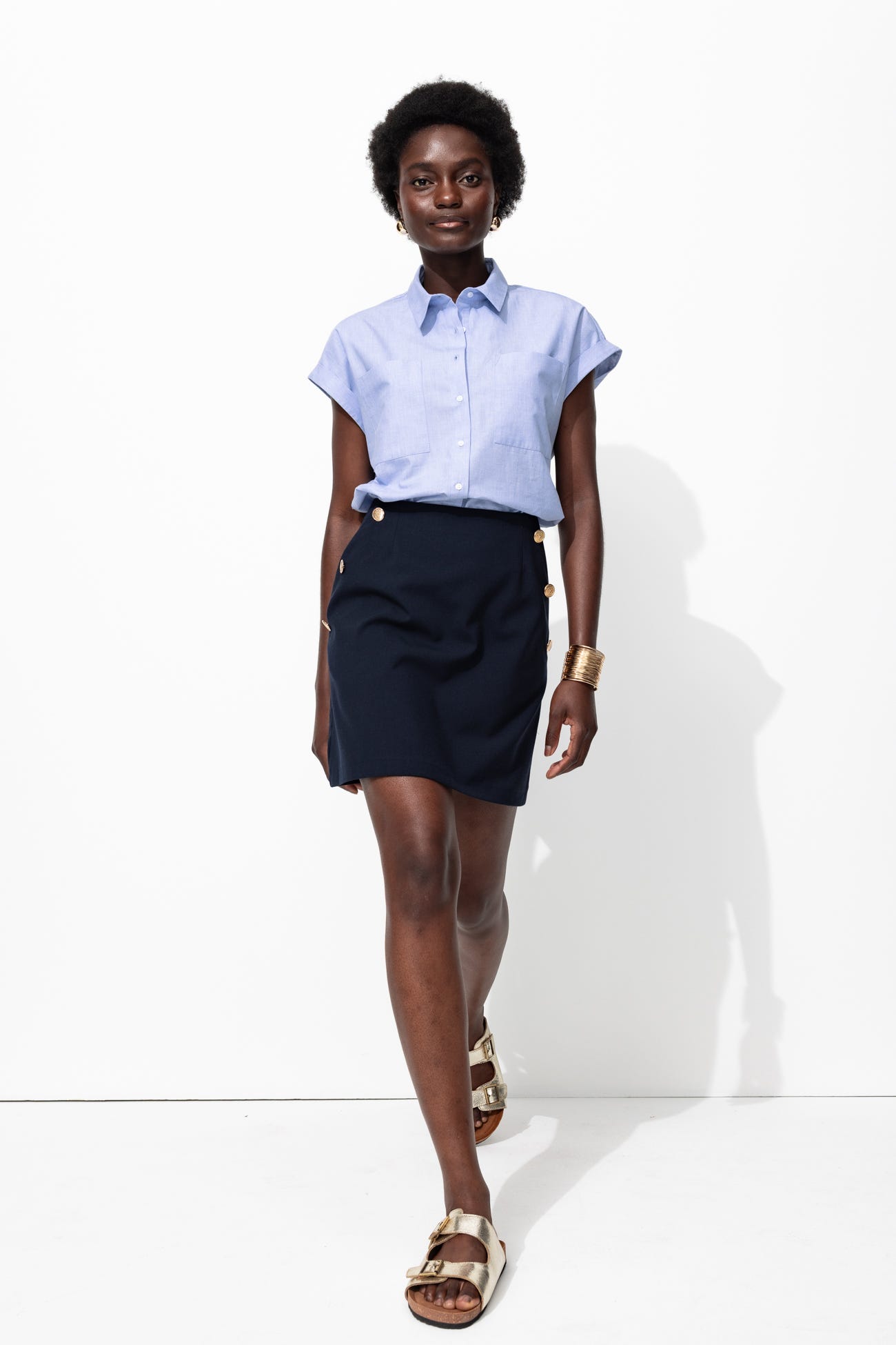 Short textured shirt