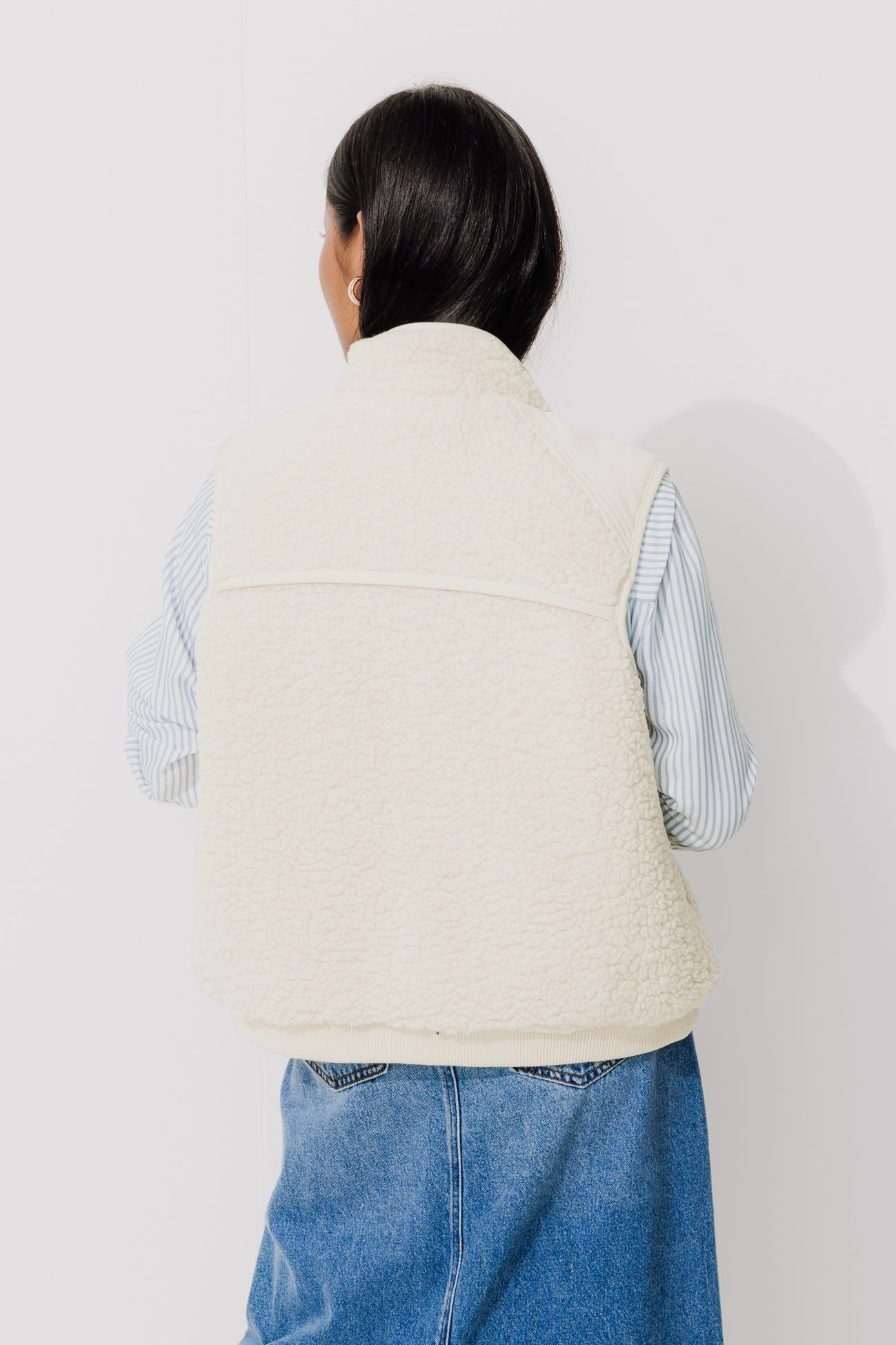 Veste moumoute sans manches