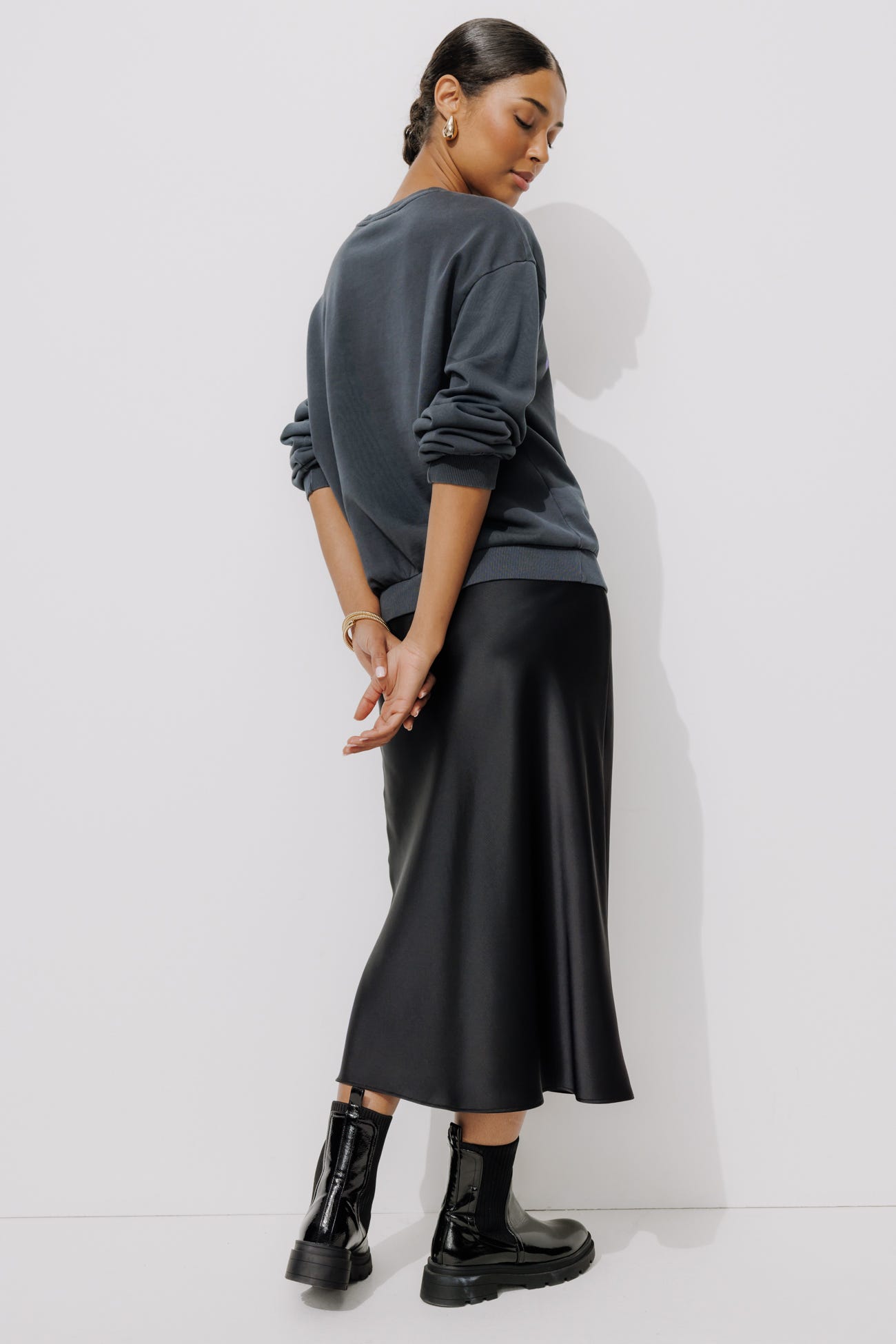 Jupe midi en satin Femme