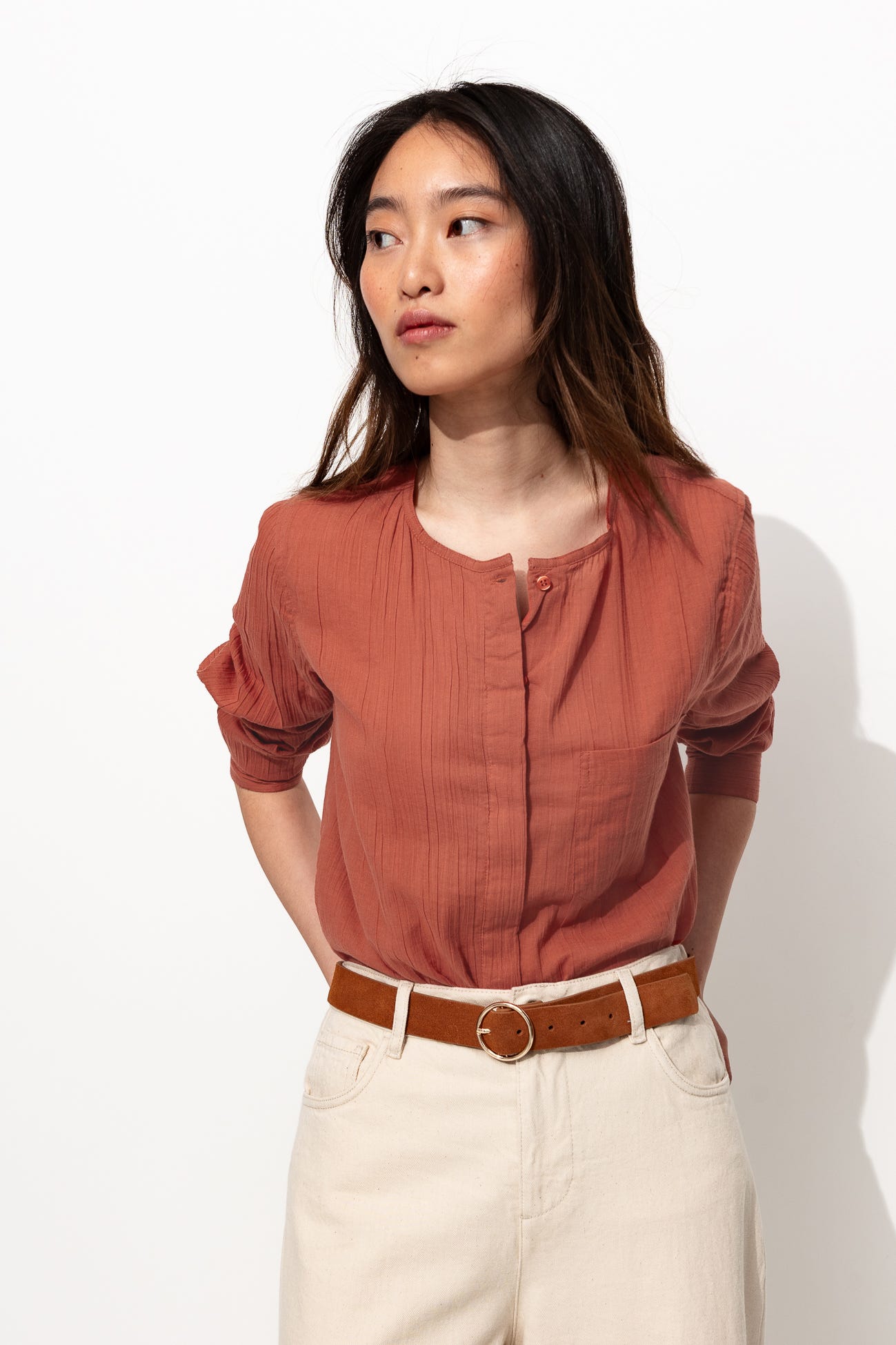 Camicia sgualcita tinta unita