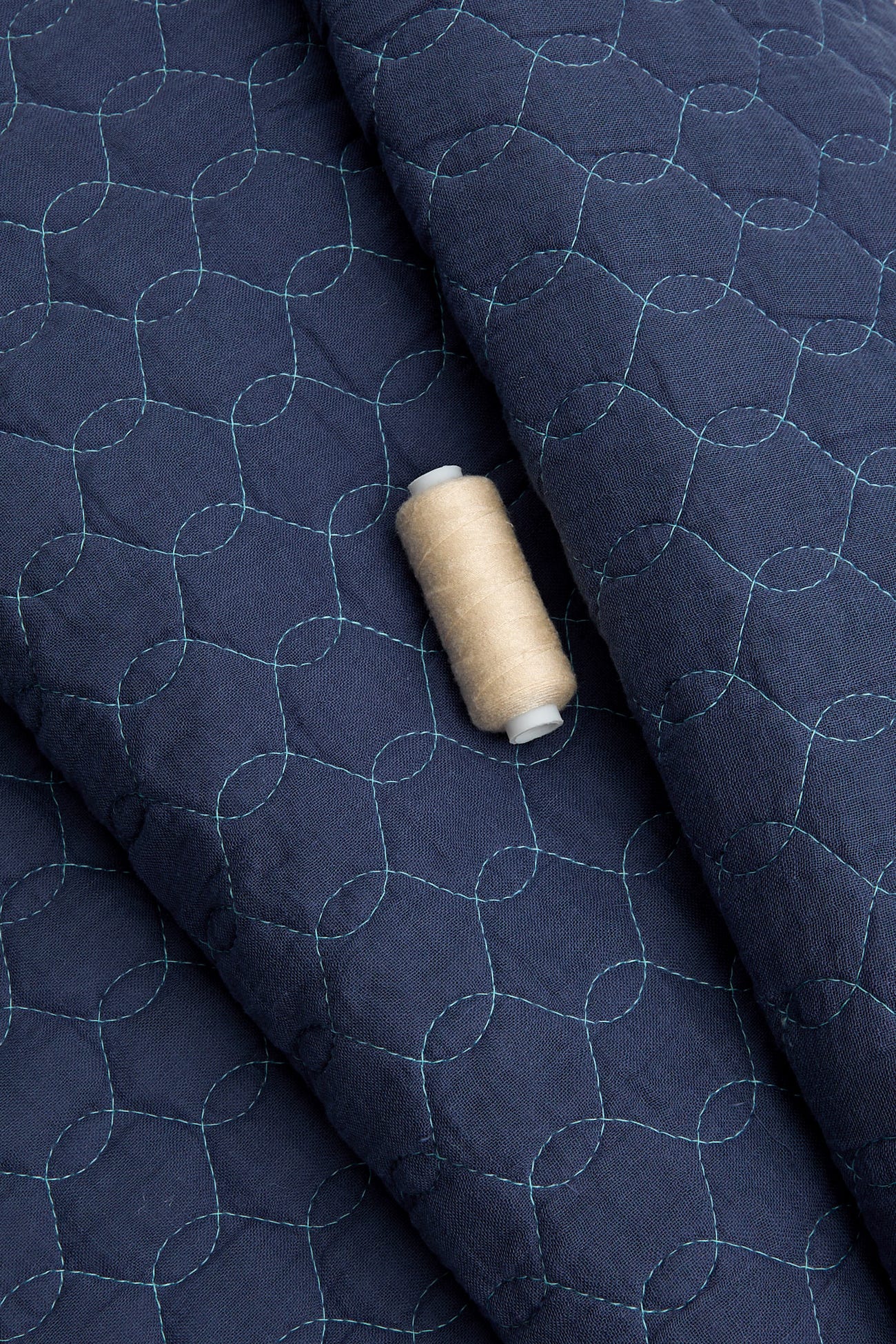 Coupon 2 m coton matelassé uni
