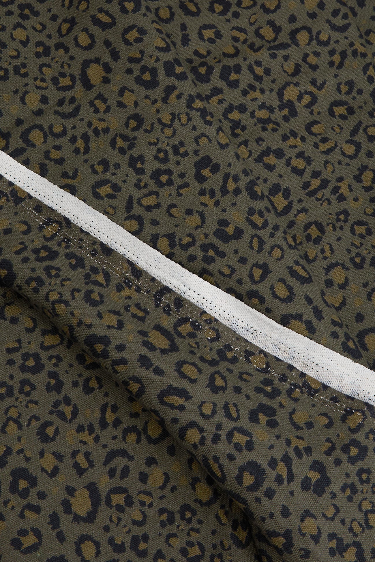 Coupon 3 m en coton léopard