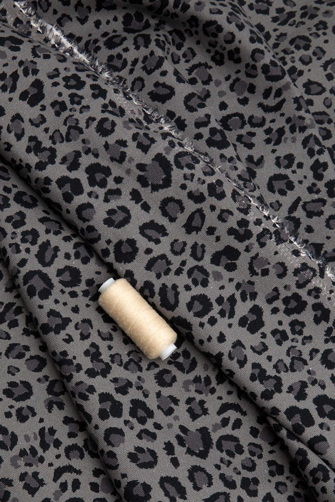 Coupon 3 m en coton léopard