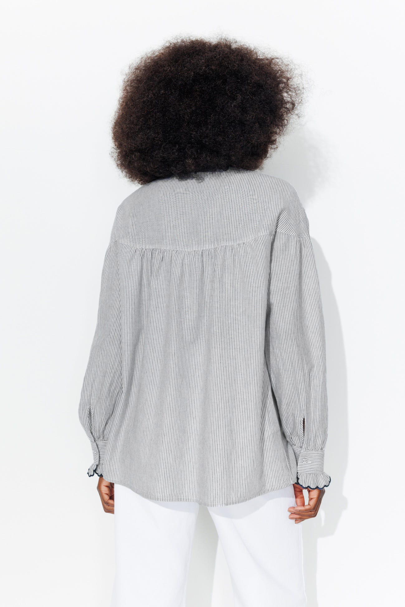 Chemise rayée brodée Femme