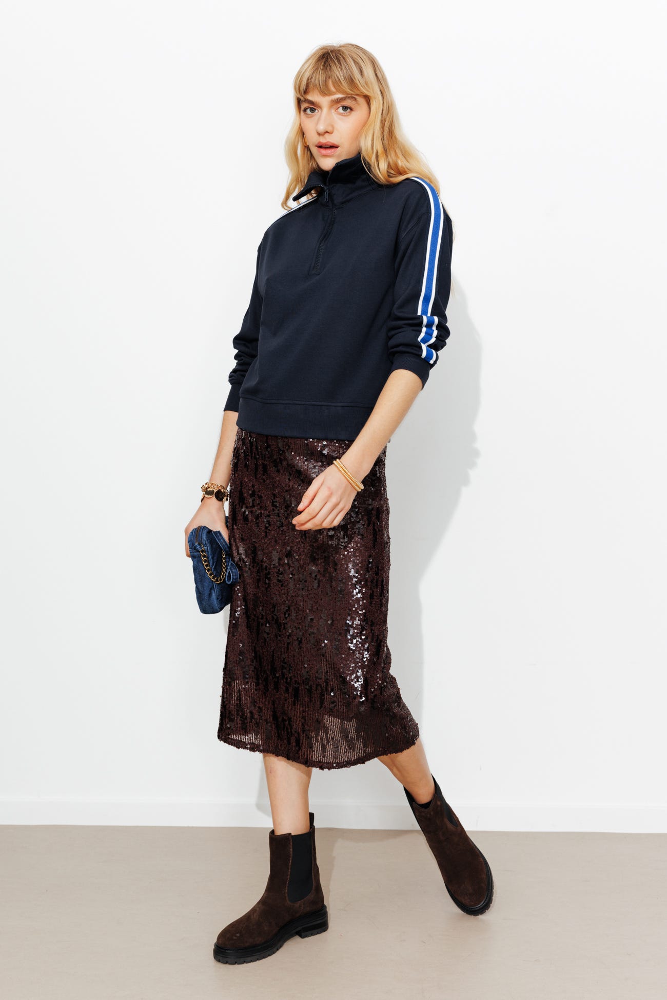 Contrasting-bands sweatshirt