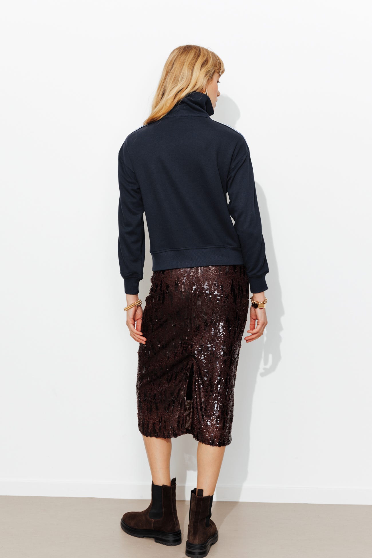 Contrasting-bands sweatshirt