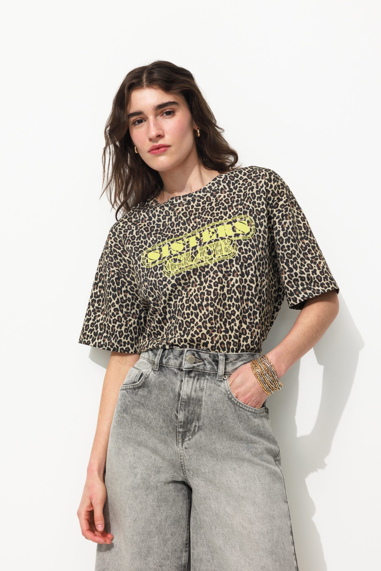 Camiseta Sisters Club leopardo