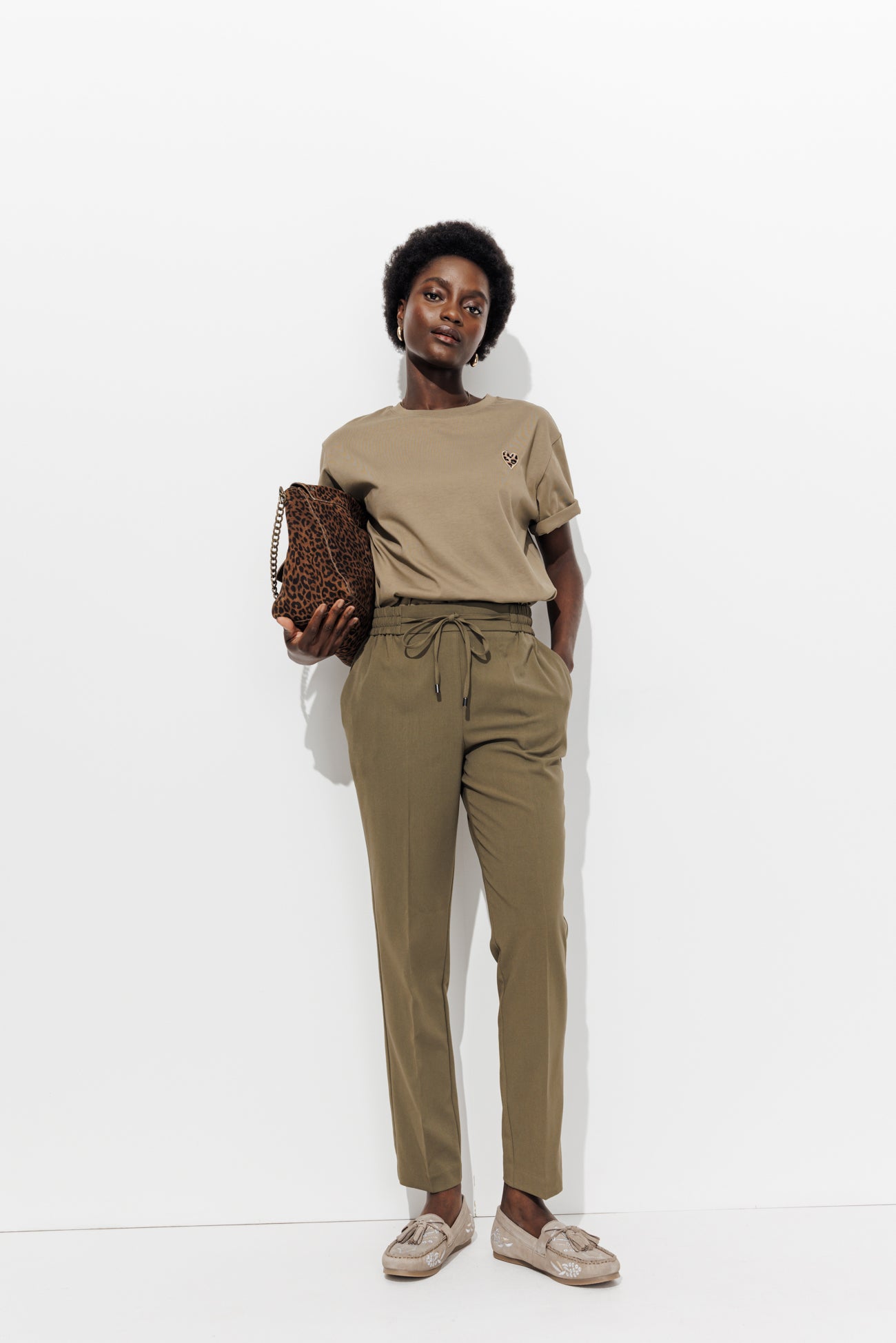 Top with heart motif - Khaki