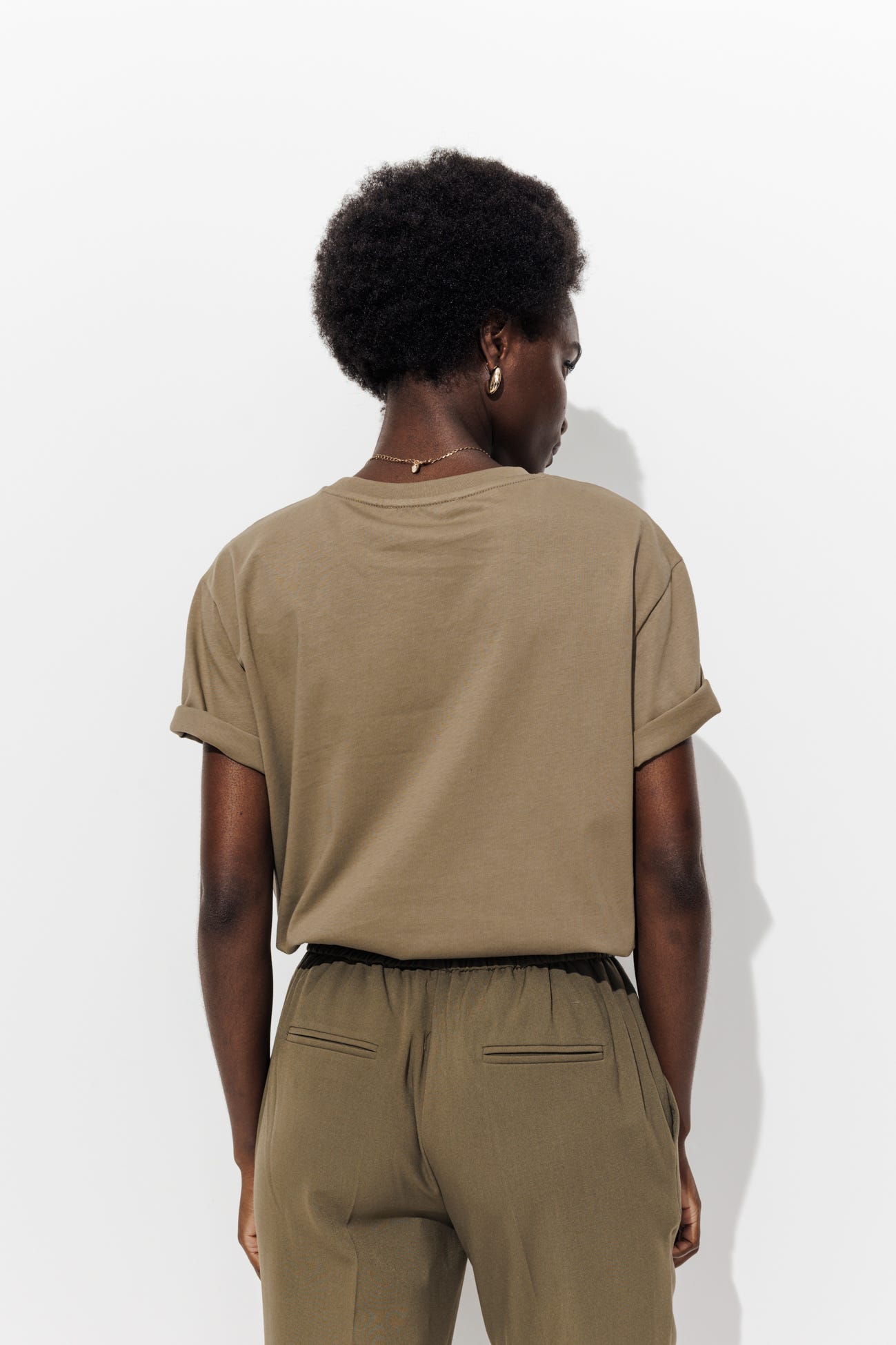 T-shirt coeur brodé