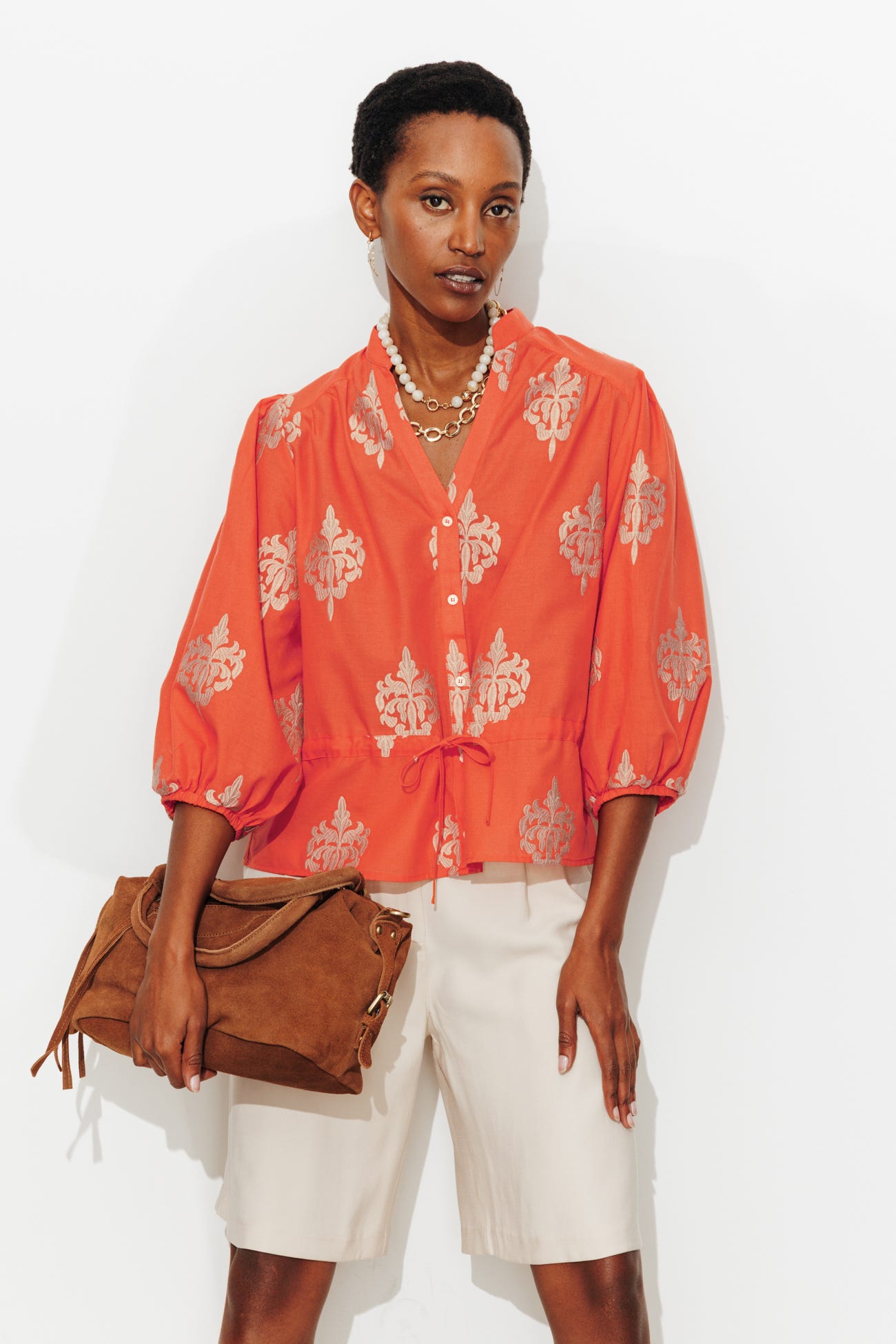 Camisa ablusonada bordada