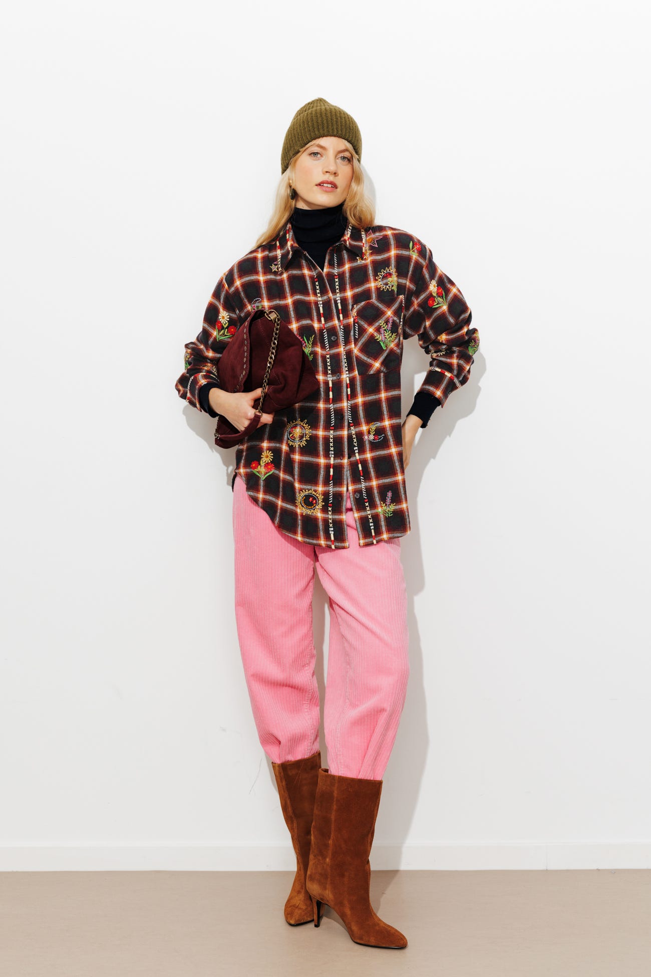 Chemise à carreaux brodée