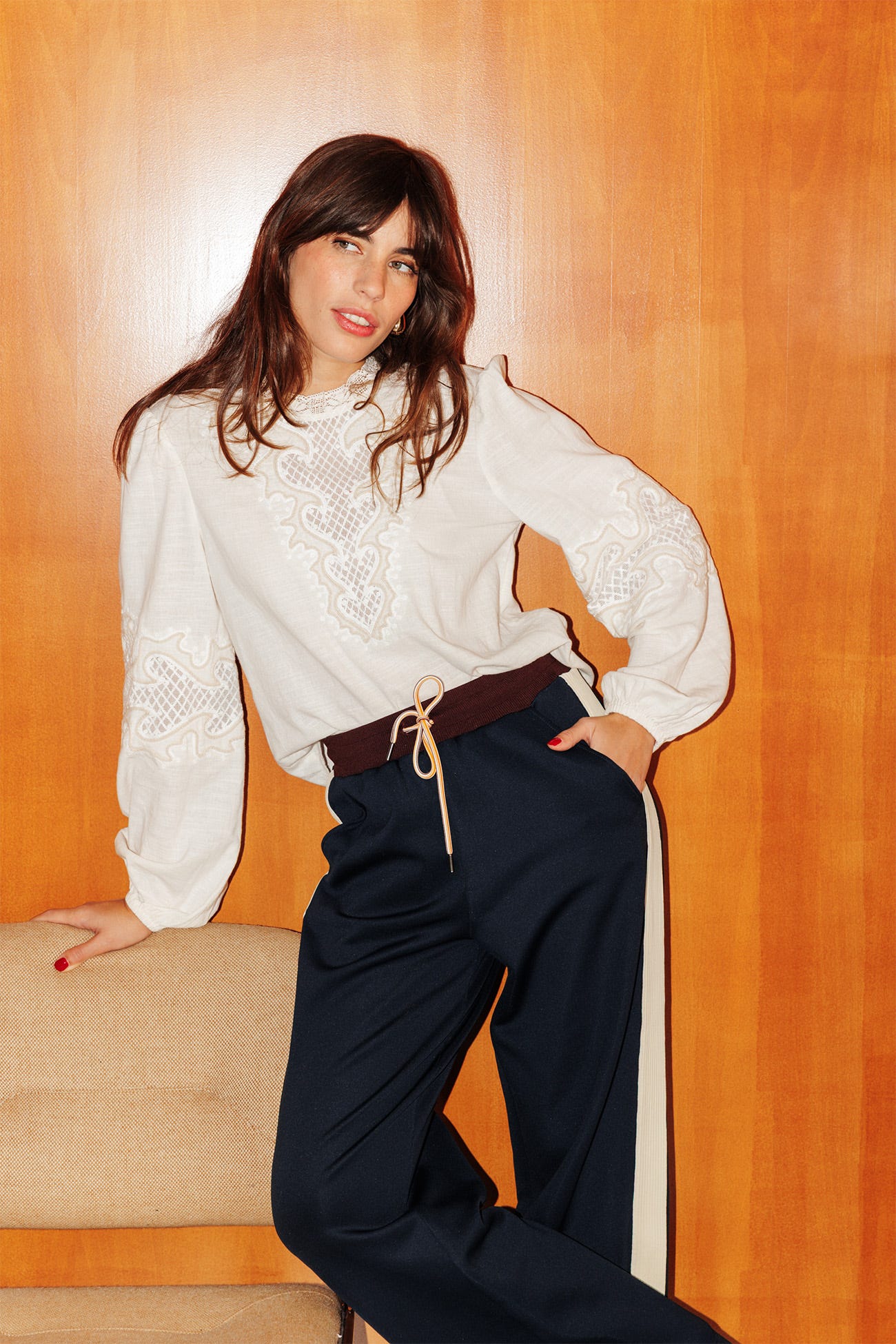 Blusa romántica bordada