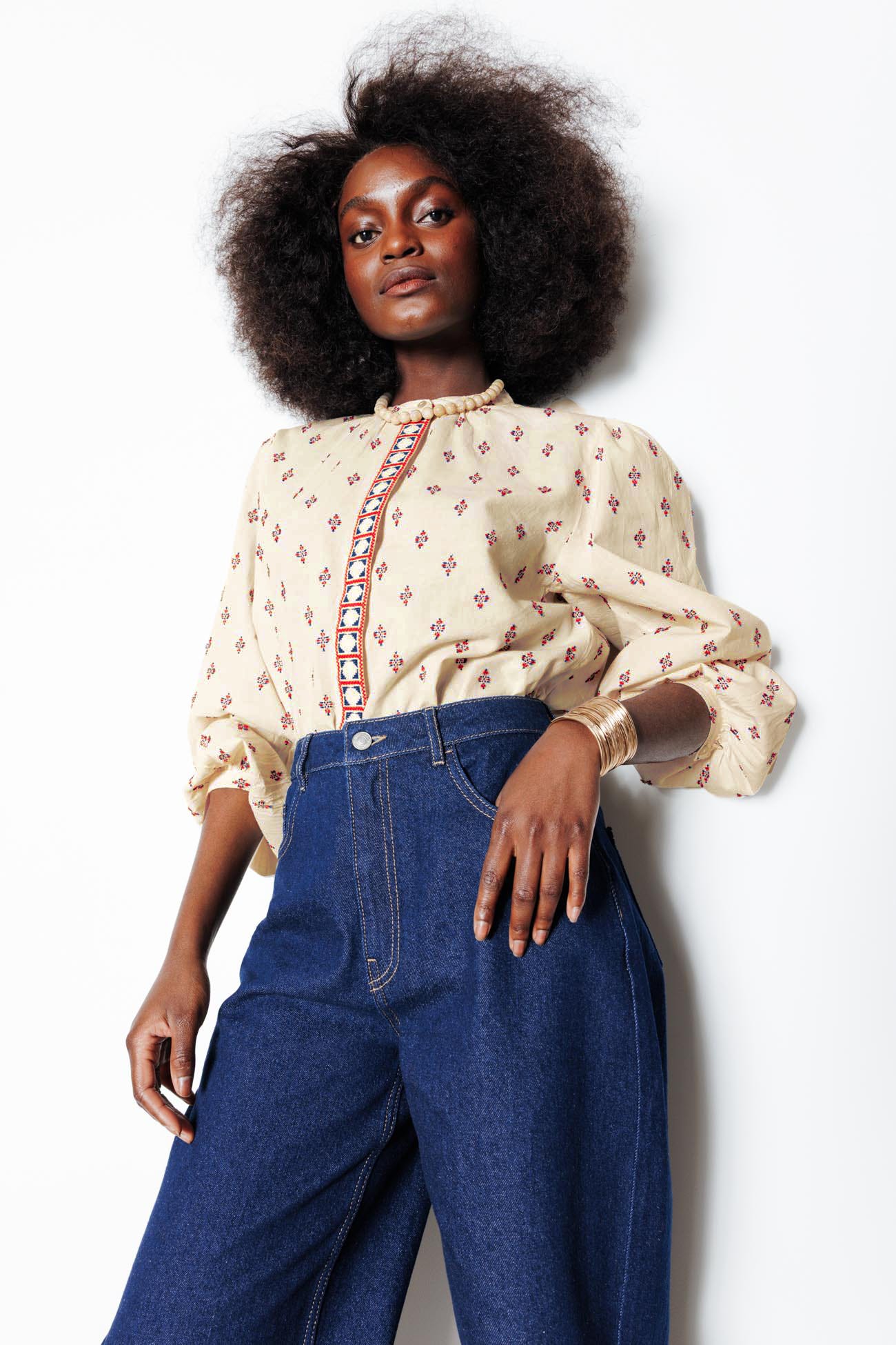 Chemise folk brodée Femme