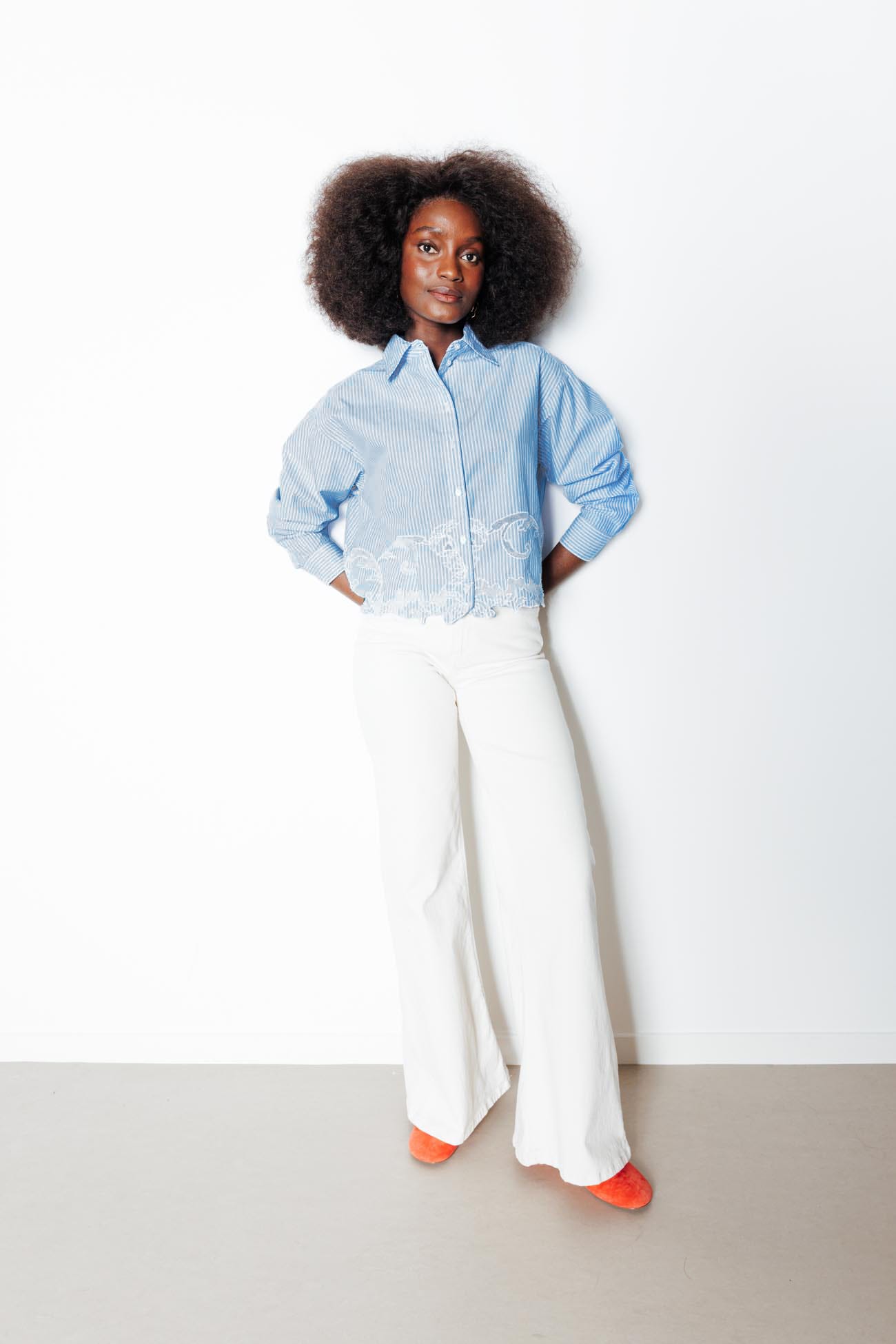 Chemise rayée détail dentelle