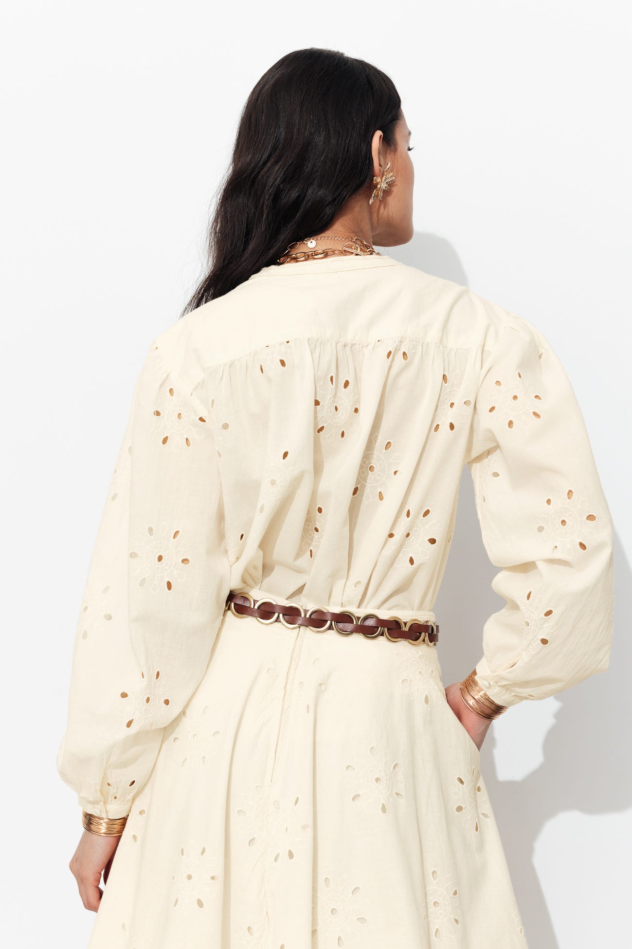 Chemise en broderie anglaise