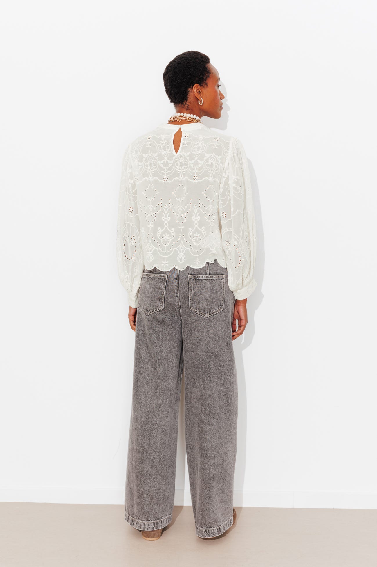 Blouse romantique brodée