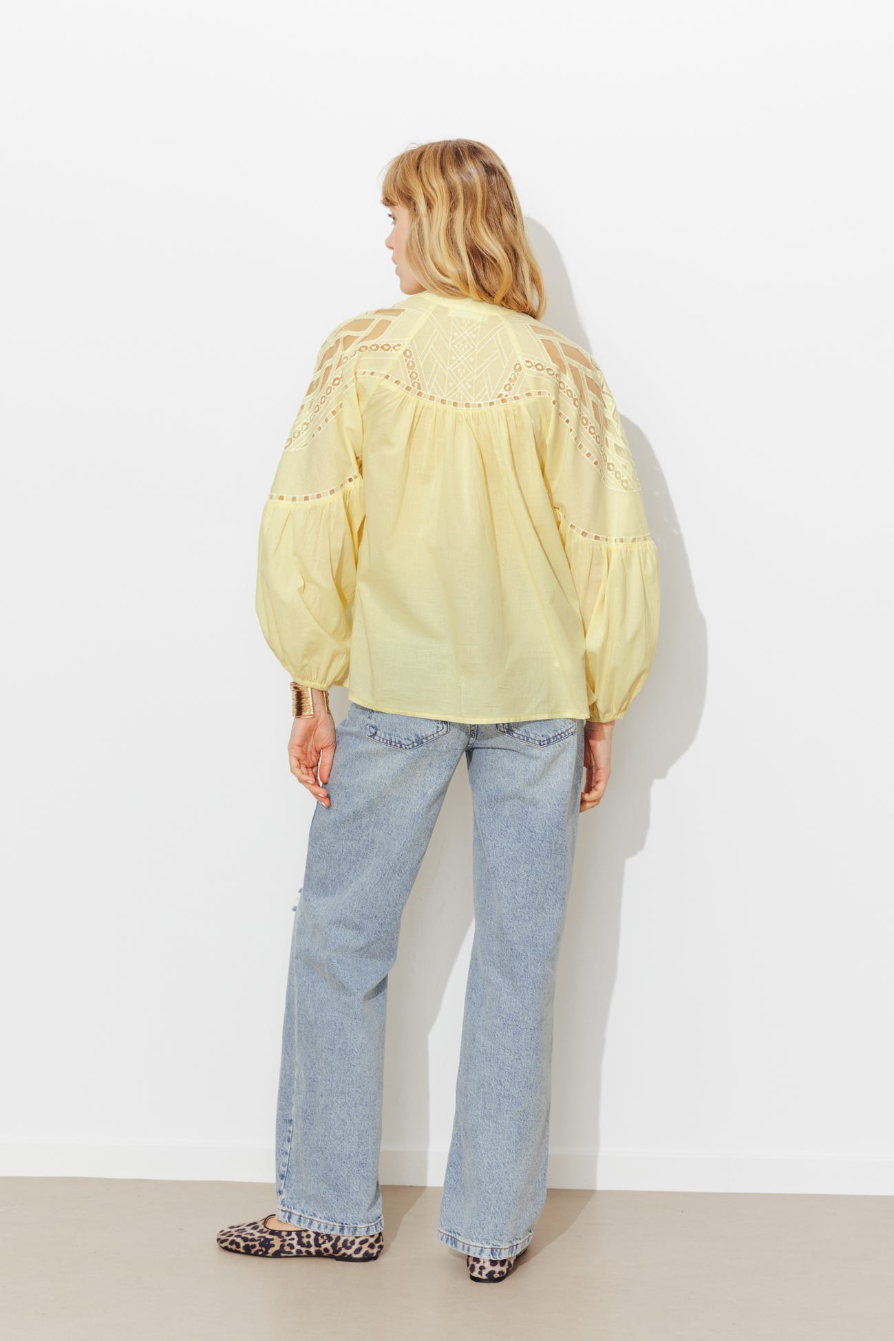 Blouse brodée en coton Femme