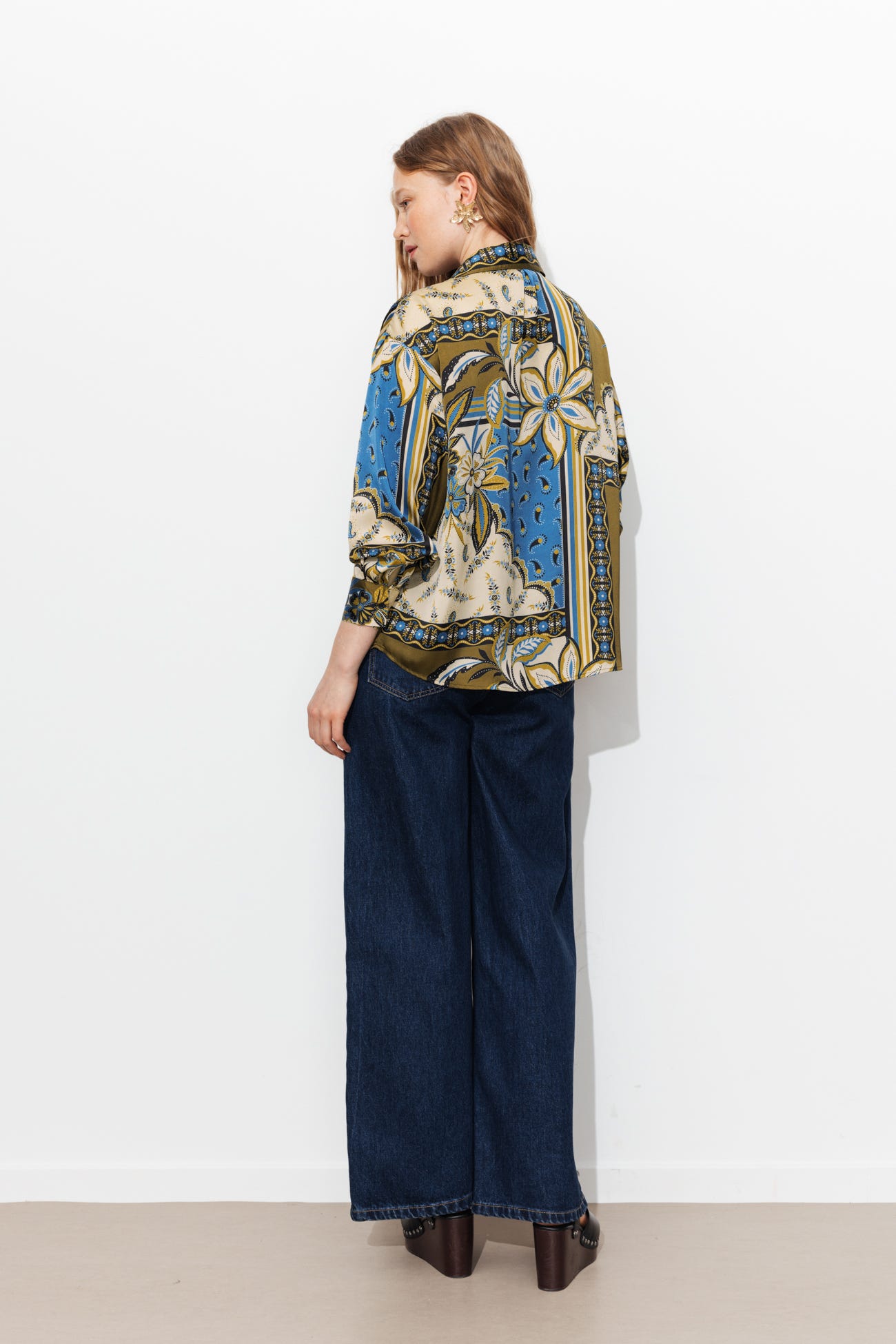 Camisa estampada de satén